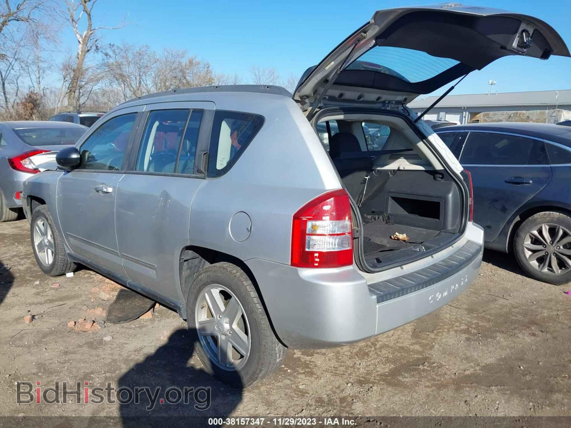2010 JEEP COMPASS - VIN: 1J4NF4FB3AD640213 - Фото 3