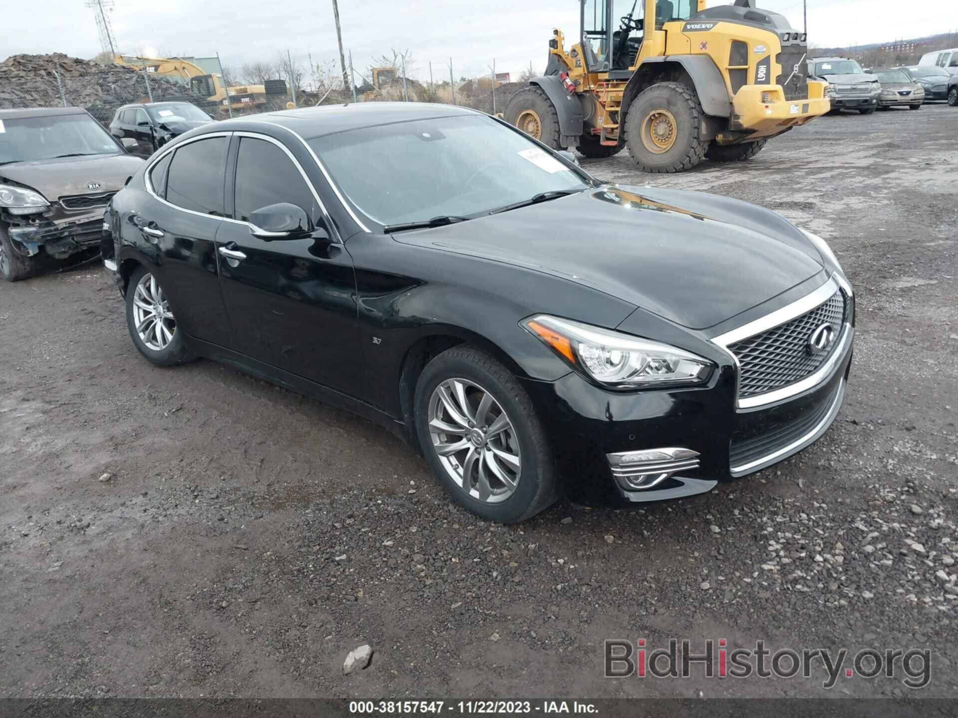 Photo JN1BY1AR0FM561033 - INFINITI Q70 2015