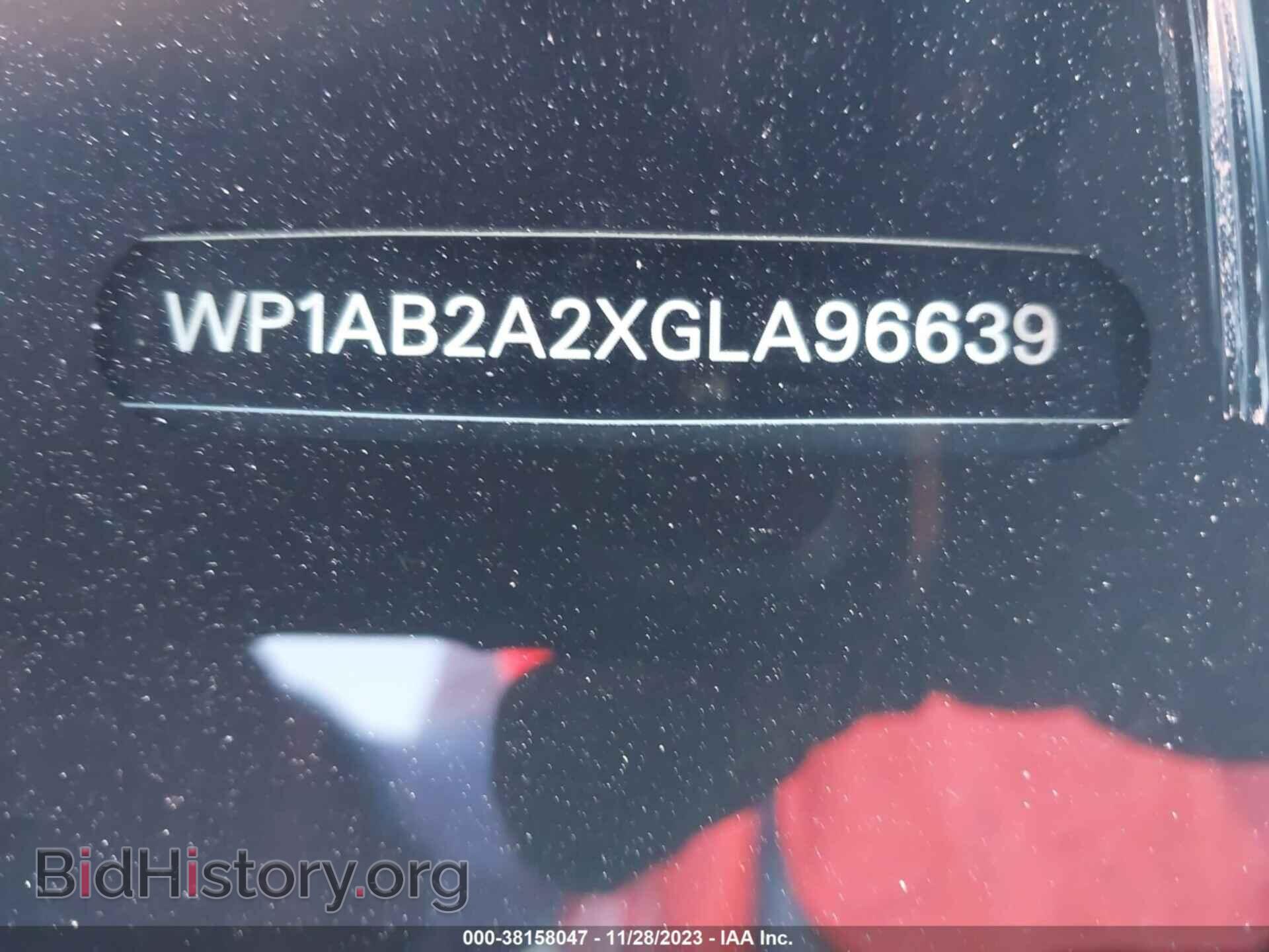 2016 PORSCHE CAYENNE - VIN: WP1AB2A2XGLA96639 - Фото 9