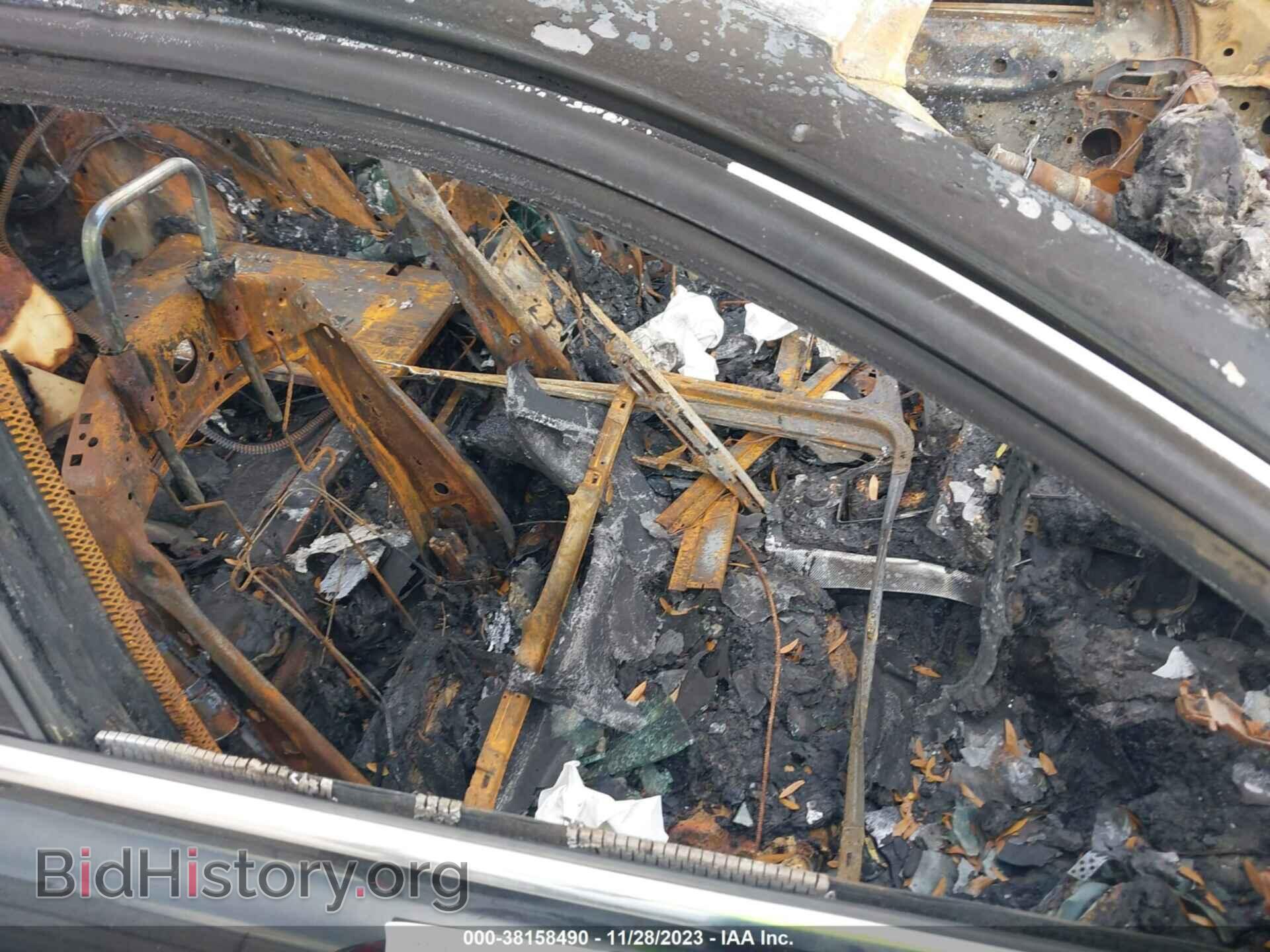 2012 AUDI A4 - VIN: WAUFFAFL2CN009402 - Фото 5