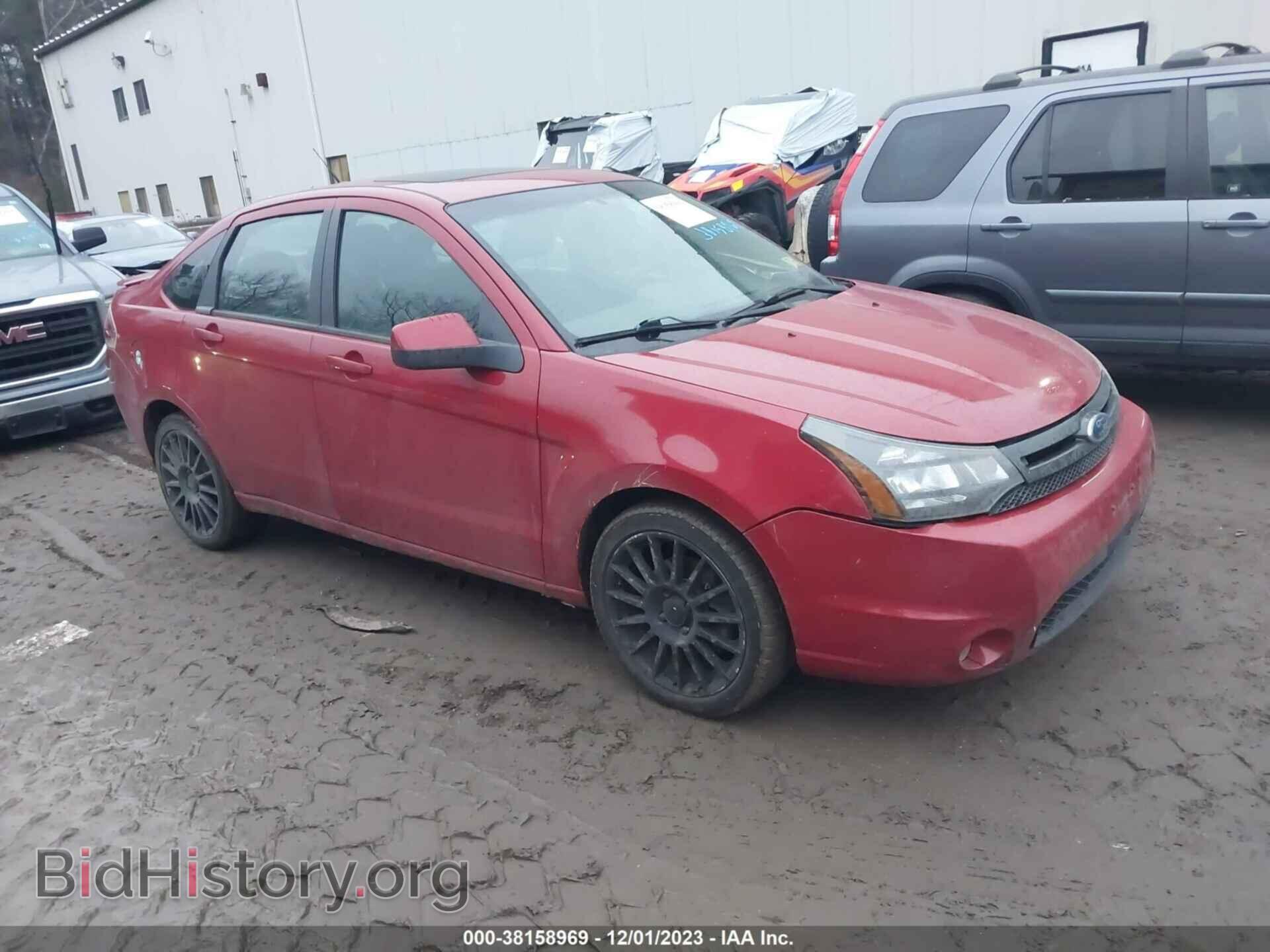 Photo 1FAHP3GN7AW129732 - FORD FOCUS 2010