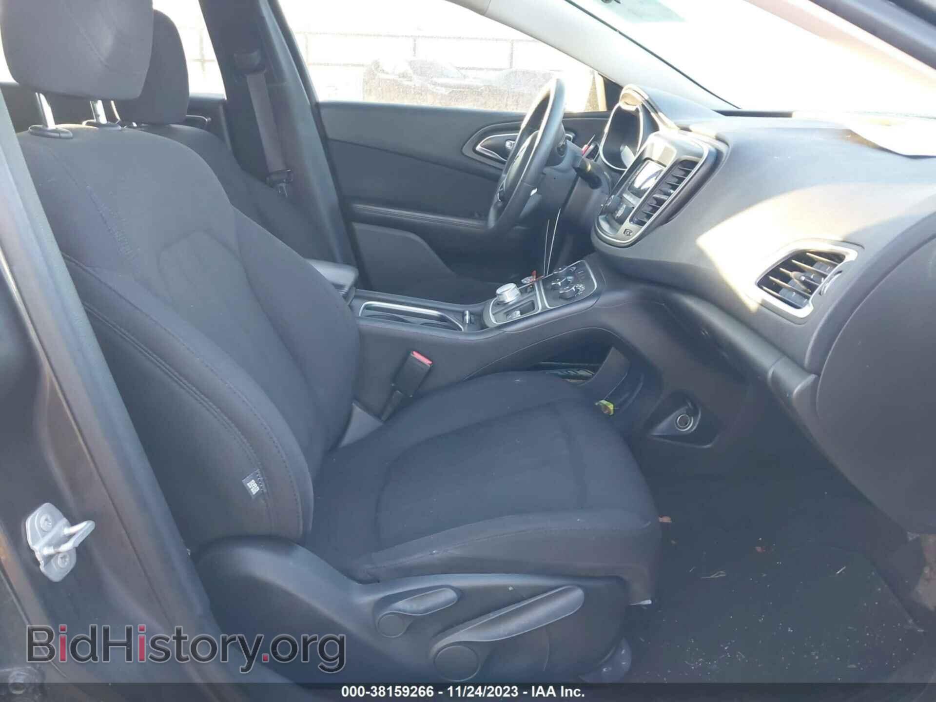 2016 CHRYSLER 200 - VIN: 1C3CCCFB4GN130962 - Фото 5