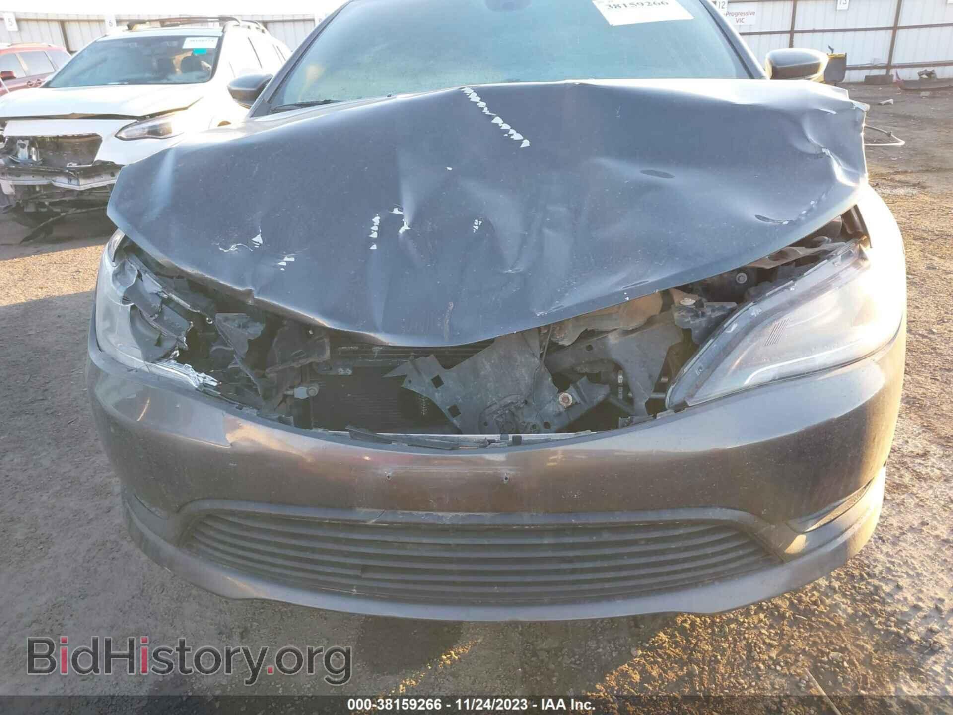 2016 CHRYSLER 200 - VIN: 1C3CCCFB4GN130962 - Фото 6