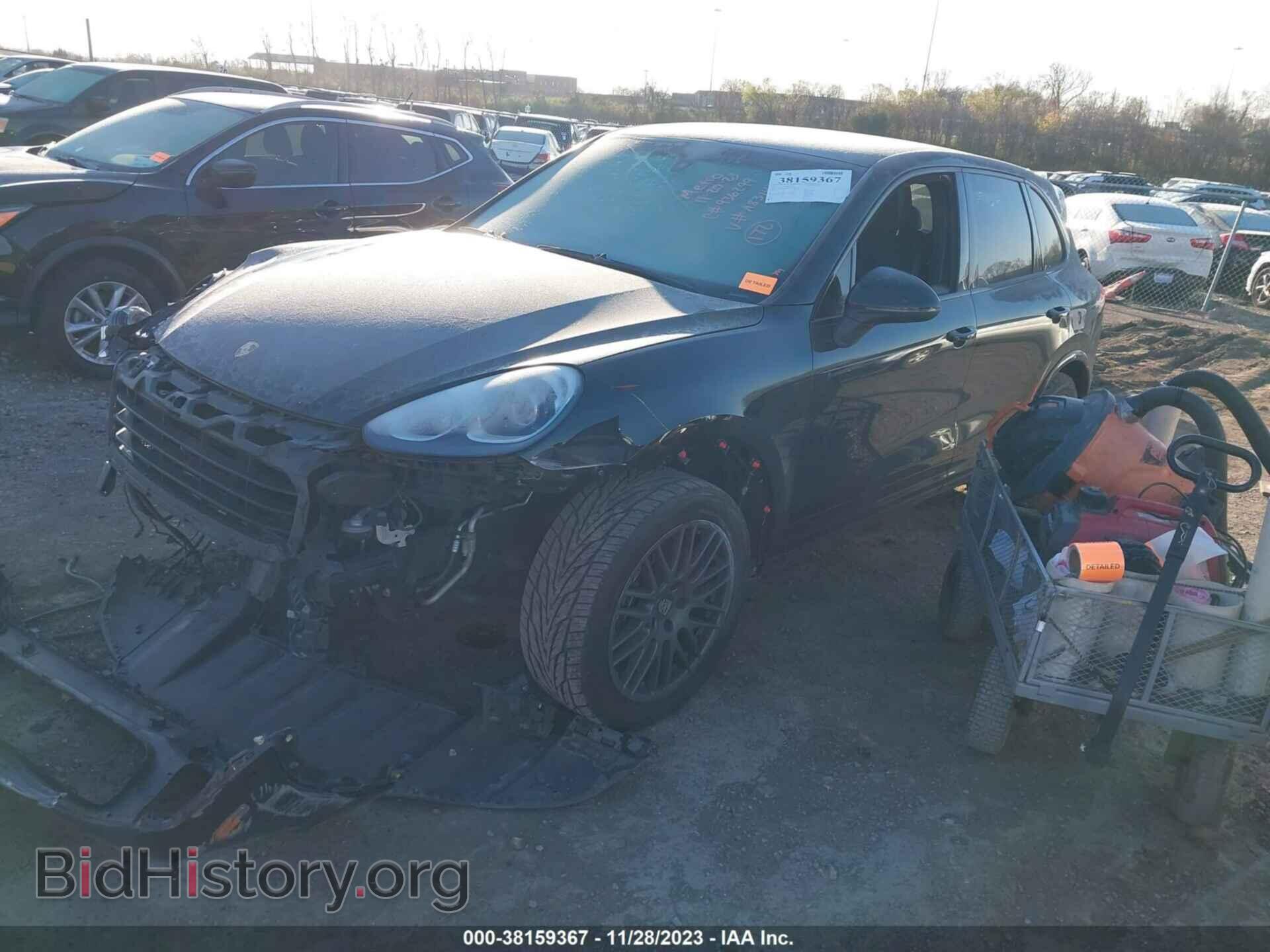 2017 PORSCHE CAYENNE - VIN: WP1AA2A22HKA83149 - Фото 2