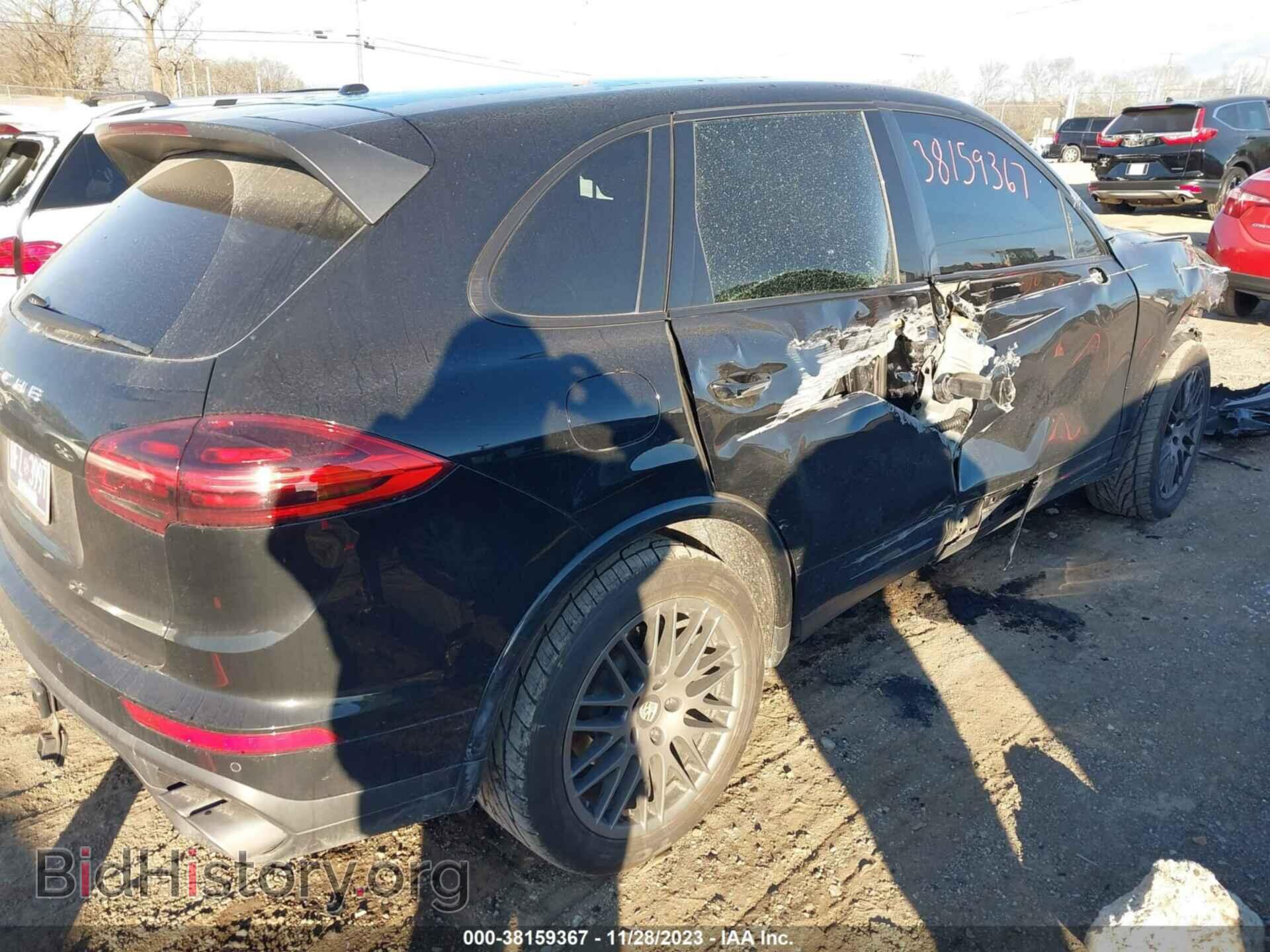 2017 PORSCHE CAYENNE - VIN: WP1AA2A22HKA83149 - Фото 4