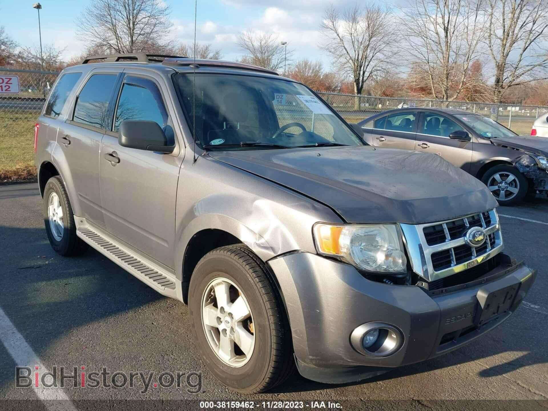 Фотография 1FMCU0D72BKB01228 - FORD ESCAPE 2011