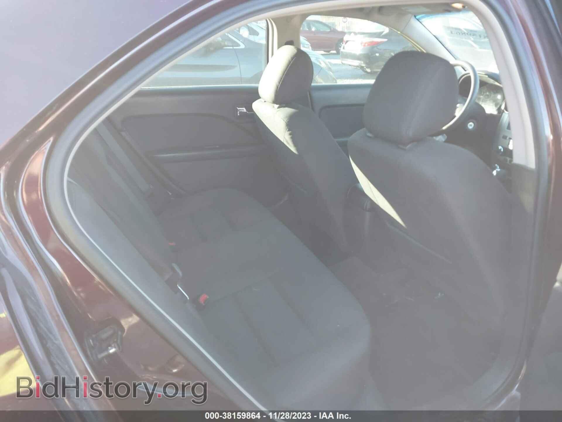 2011 FORD FUSION - VIN: 3FAHP0HG3BR168465 - Фото 8