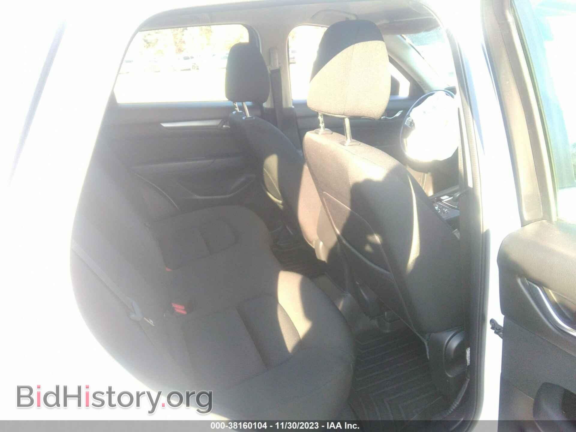 2018 MAZDA CX-5 - VIN: JM3KFBBM0J0380906 - Фото 8