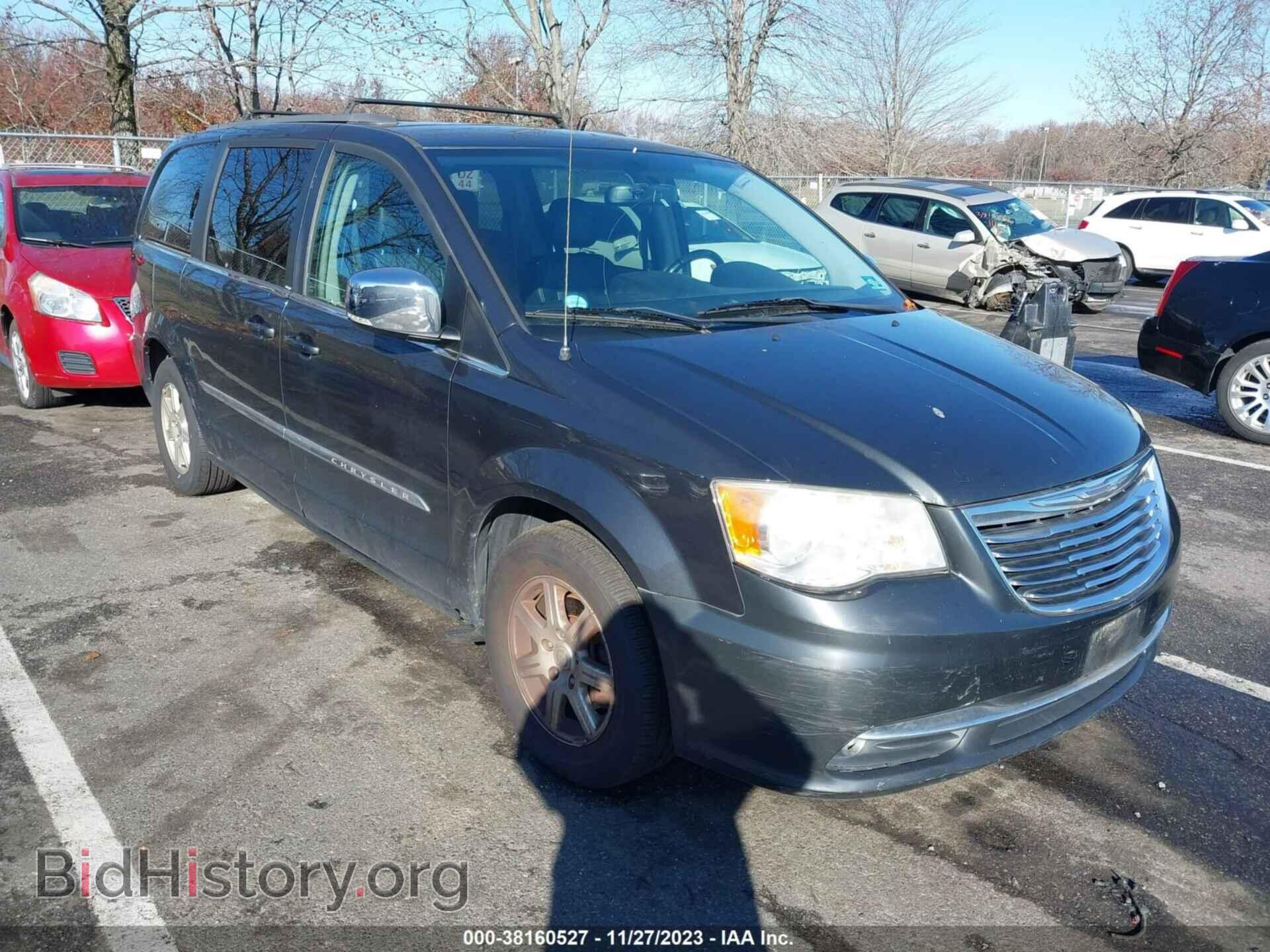 Photo 2A4RR8DG3BR797141 - CHRYSLER TOWN & COUNTRY 2011