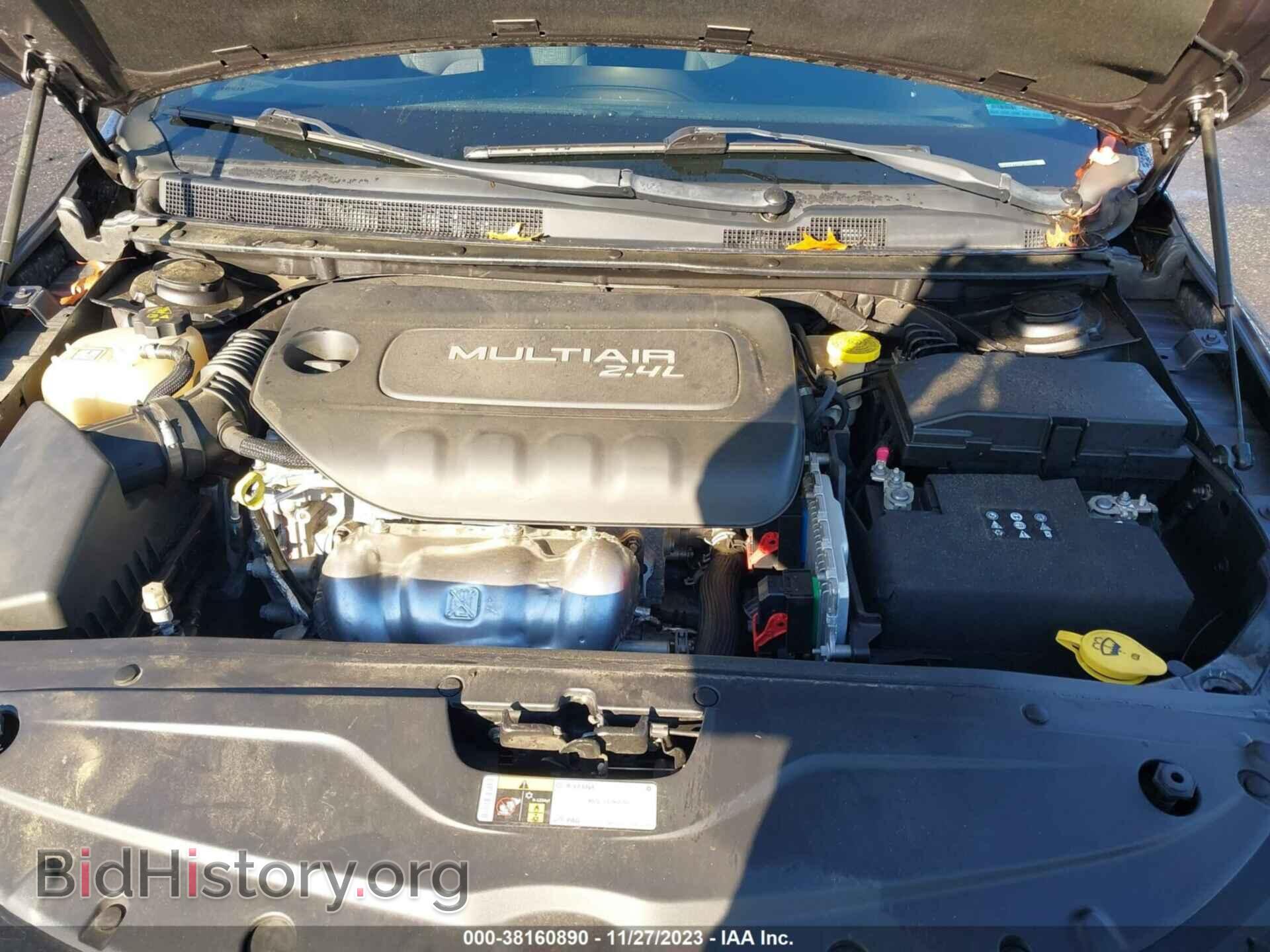 2016 CHRYSLER 200 - VIN: 1C3CCCAB9GN129569 - Фото 10