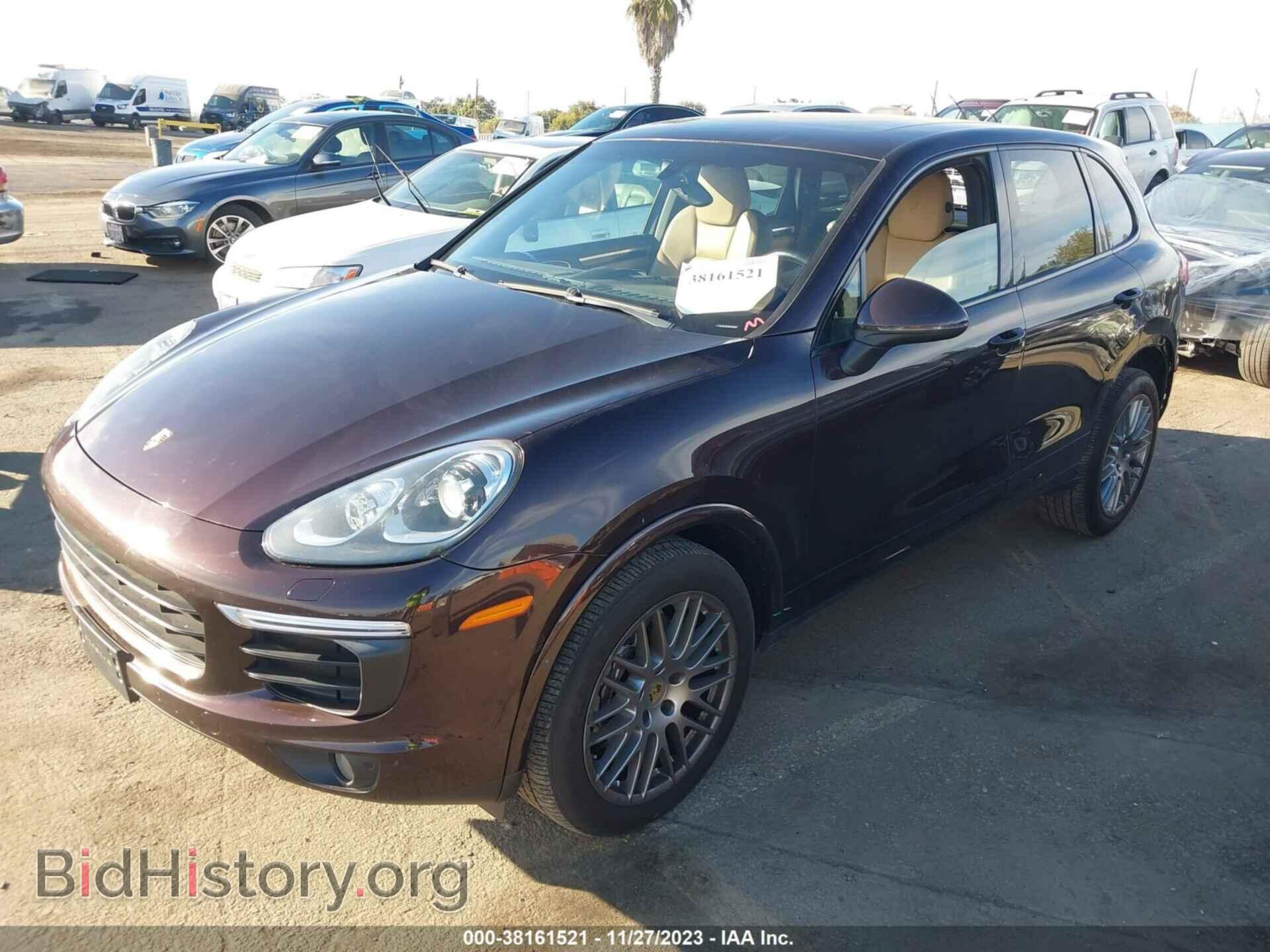 2018 PORSCHE CAYENNE - VIN: WP1AA2A20JKA05636 - Фото 2