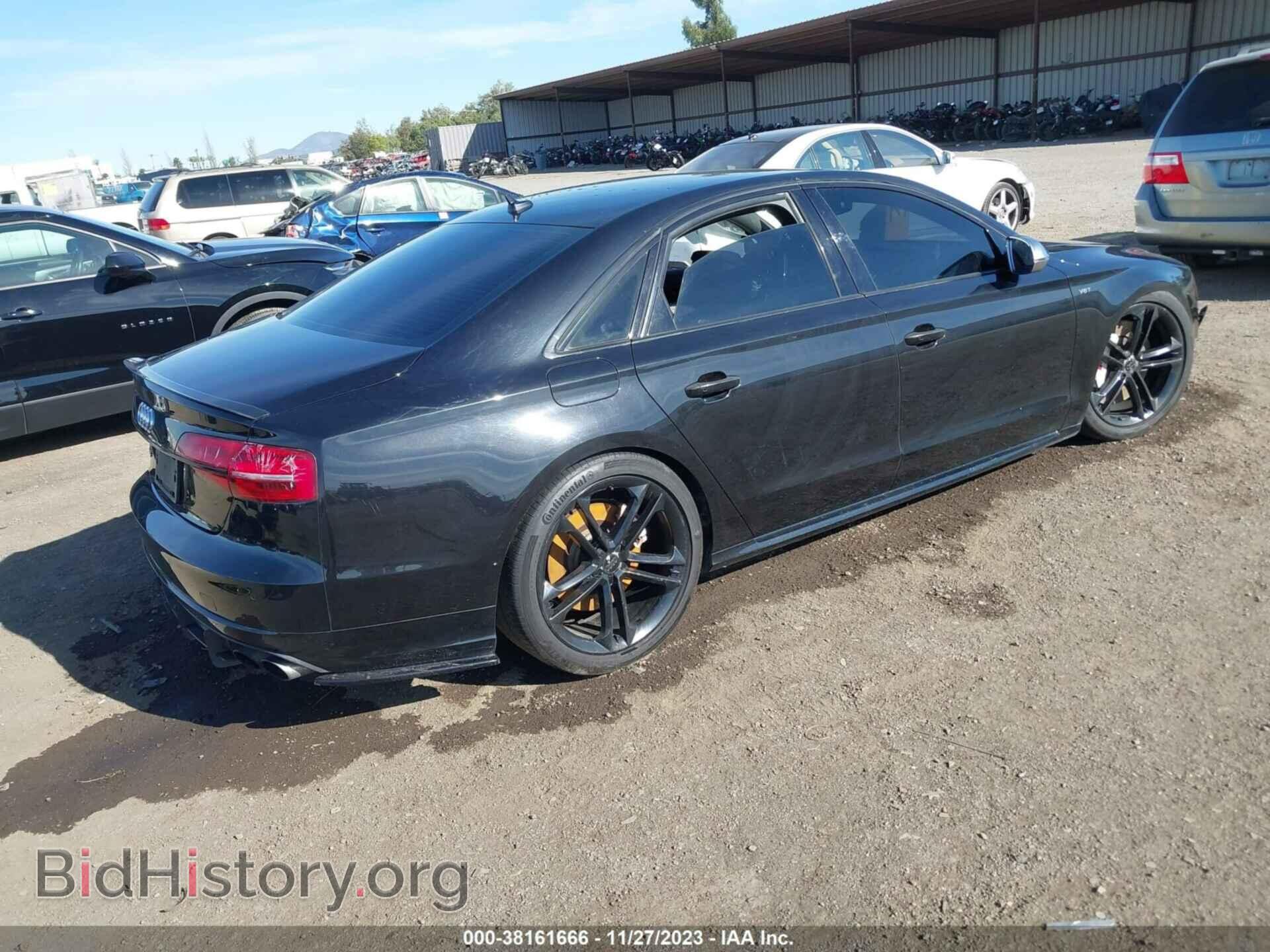 2015 AUDI S8 - VIN: WAUK2AFDXFN019117 - Фото 4