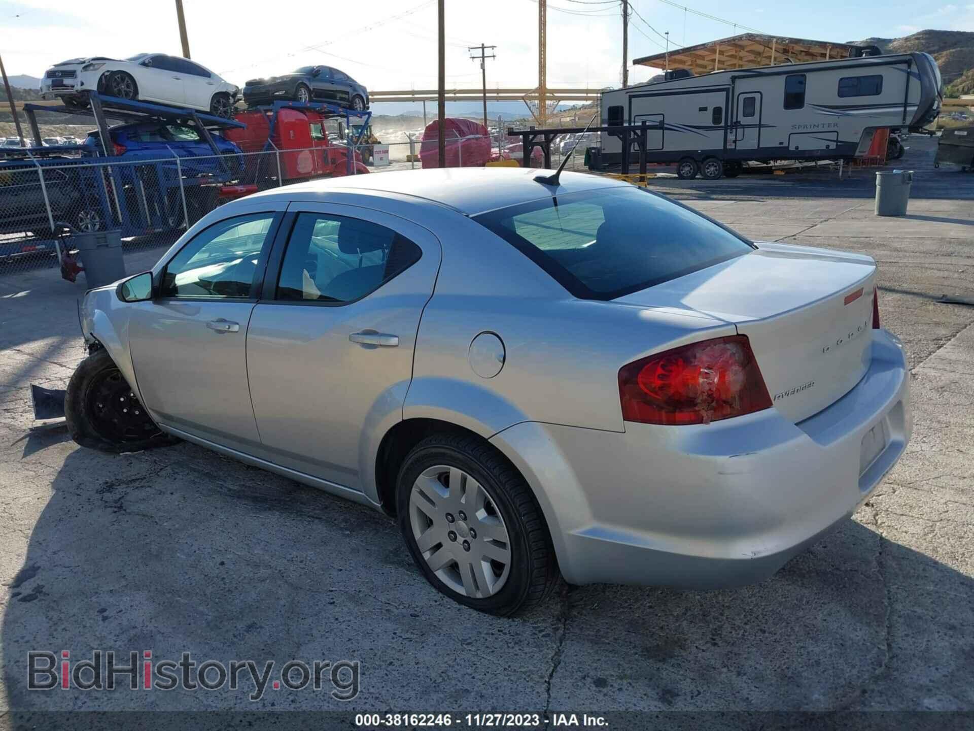 2011 DODGE AVENGER - VIN: 1B3BD4FB0BN541747 - Фото 3