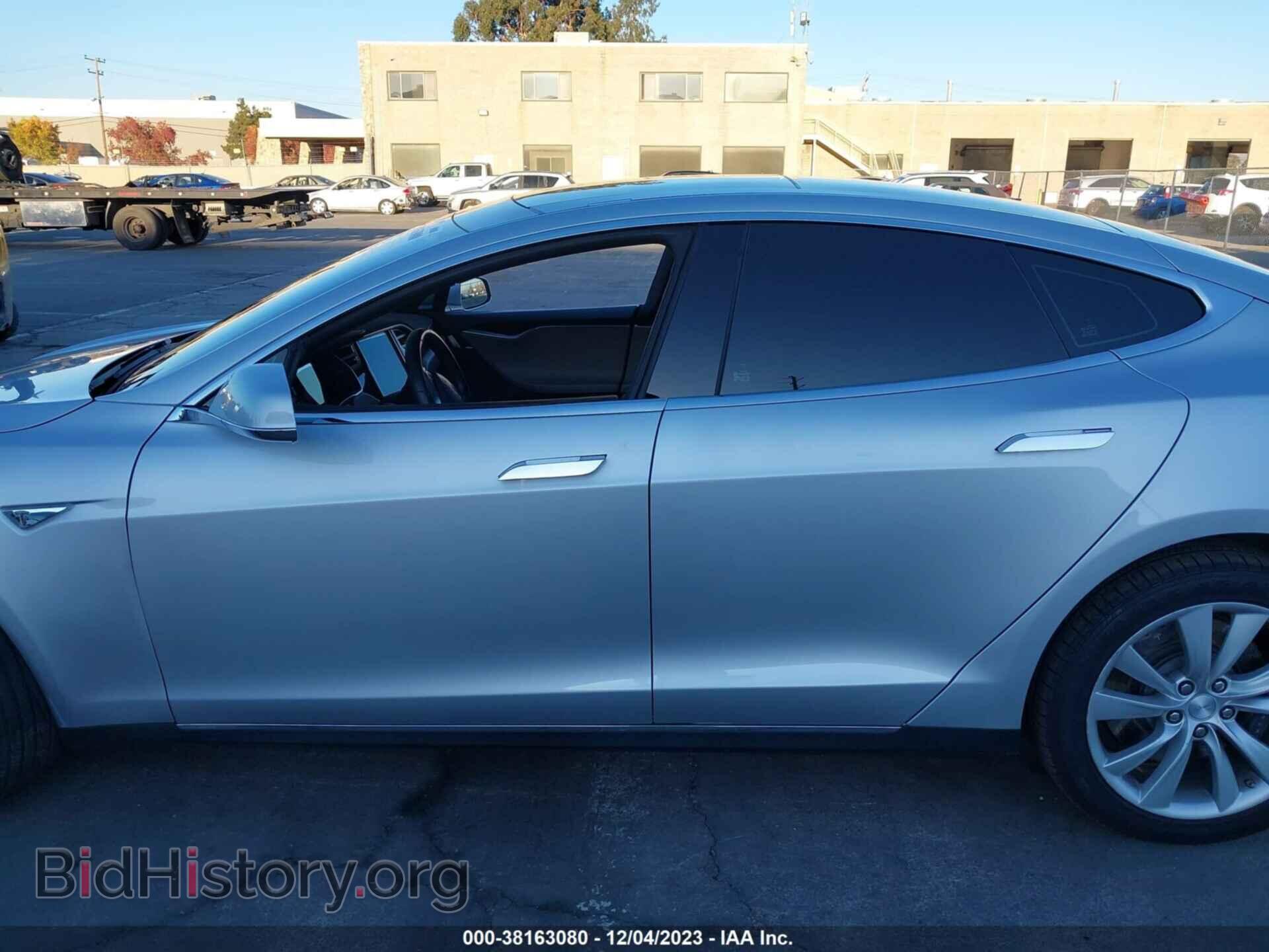 2015 TESLA MODEL S - VIN: 5YJSA1S26FF084779 - Фото 15