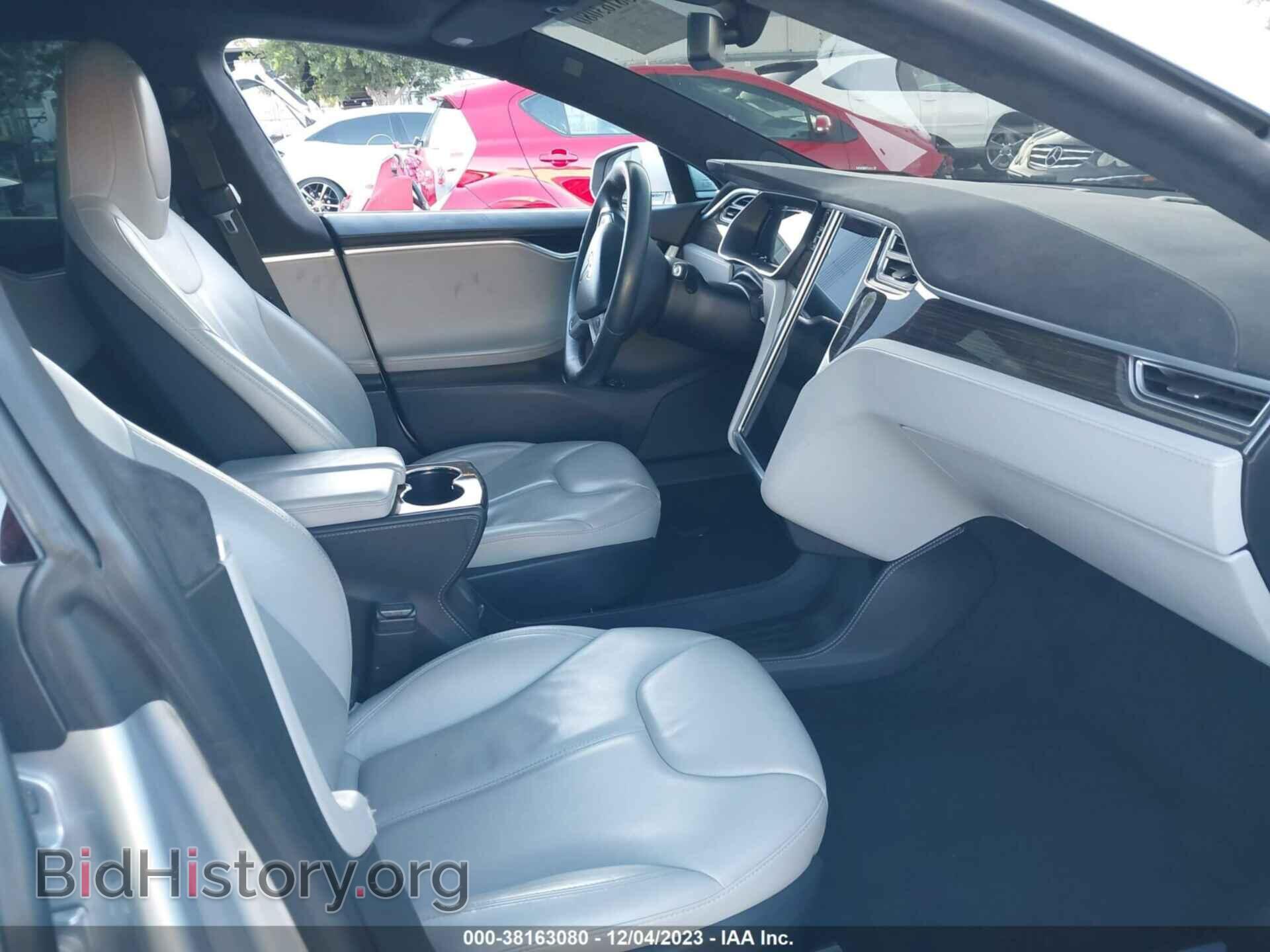 2015 TESLA MODEL S - VIN: 5YJSA1S26FF084779 - Фото 5