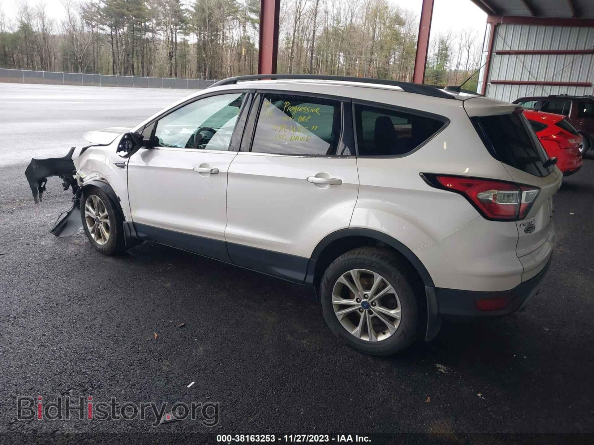 2017 FORD ESCAPE - VIN: 1FMCU9G99HUA85348 - Фото 3