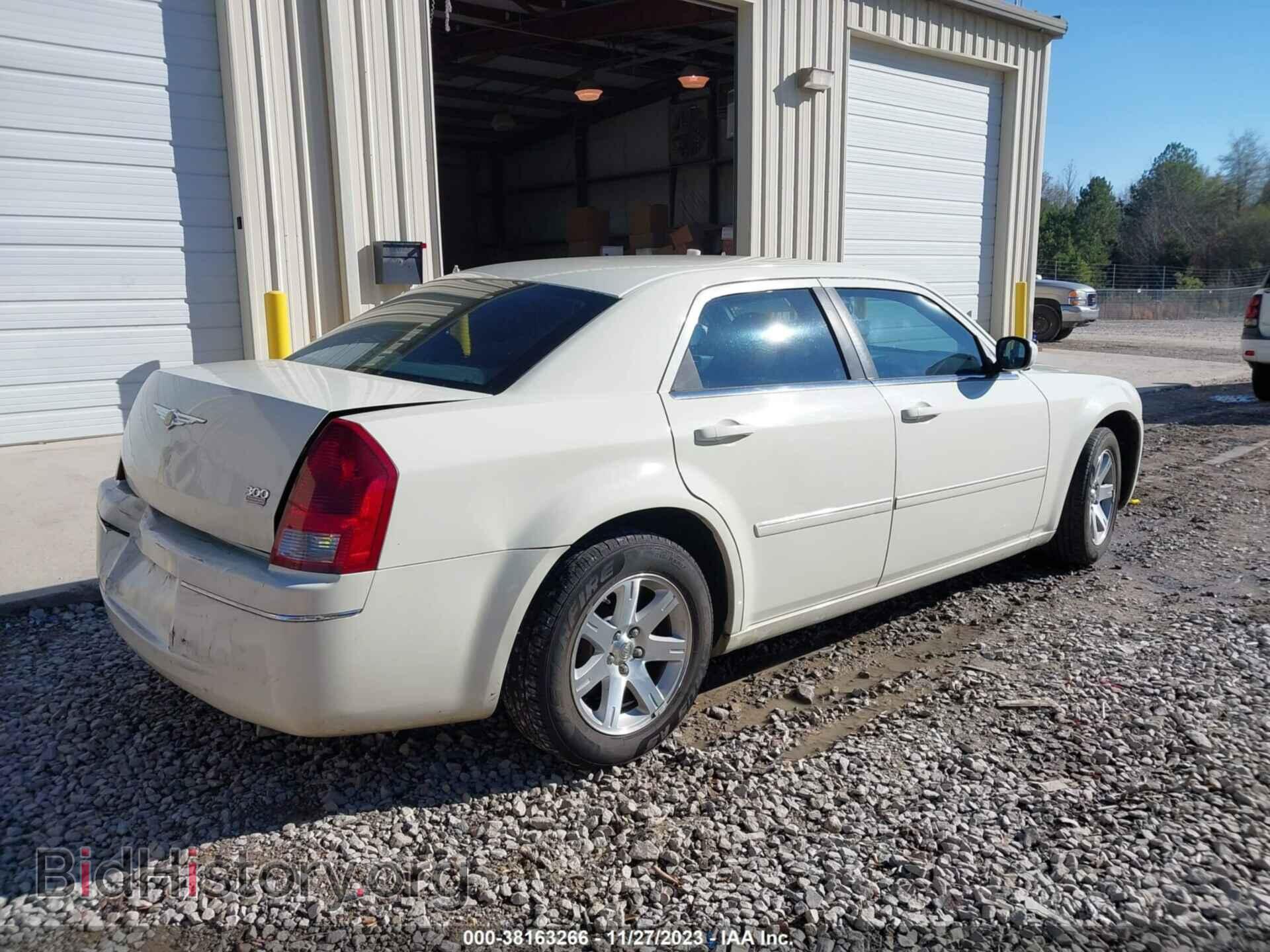 2007 CHRYSLER 300 - VIN: 2C3KA53G57H892106 - Фото 4