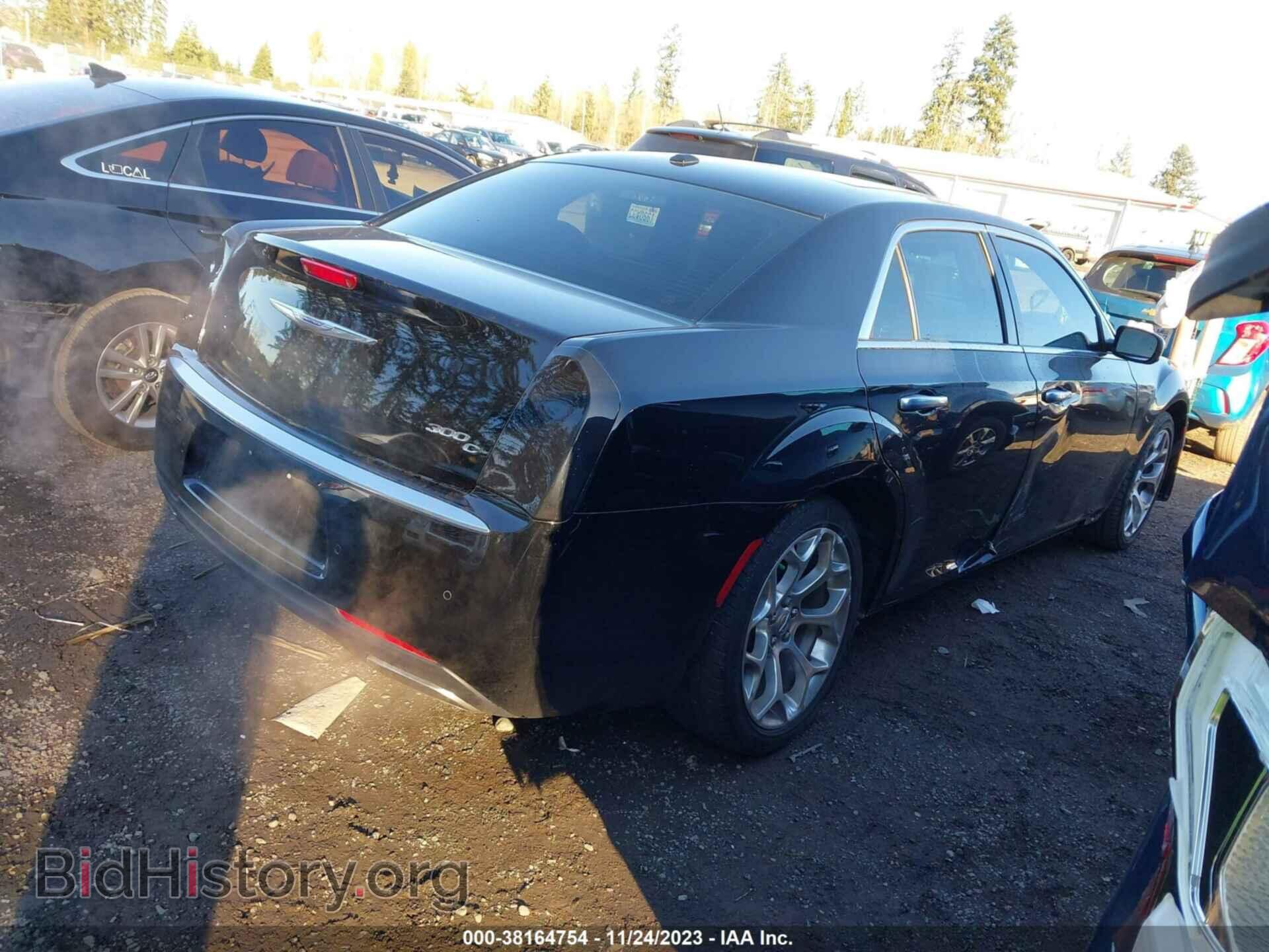 2017 CHRYSLER 300 - VIN: 2C3CCAPT3HH628284 - Фото 4