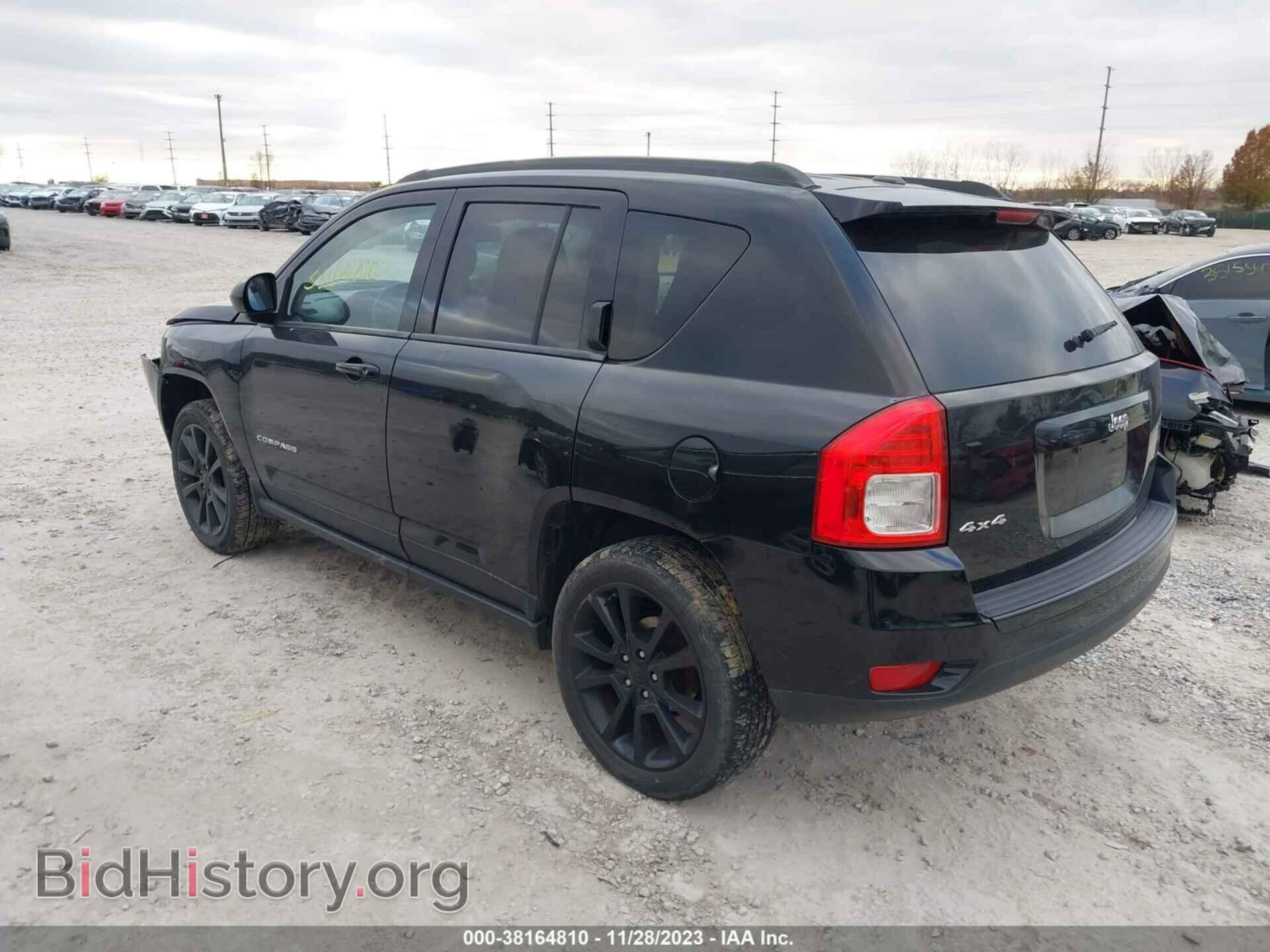 2012 JEEP COMPASS - VIN: 1C4NJDEB8CD689660 - Фото 3