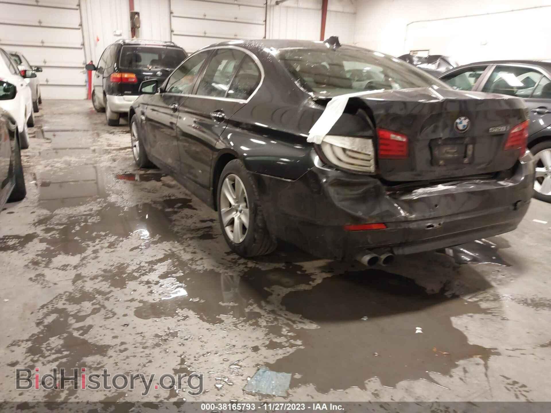 2012 BMW 528I - VIN: WBAXH5C59CDW05687 - Photo 3