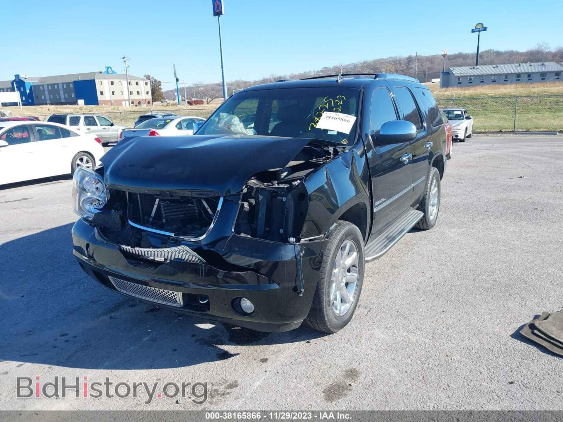 2010 GMC YUKON - VIN: 1GKUKEEF2AR208629 - Фото 2