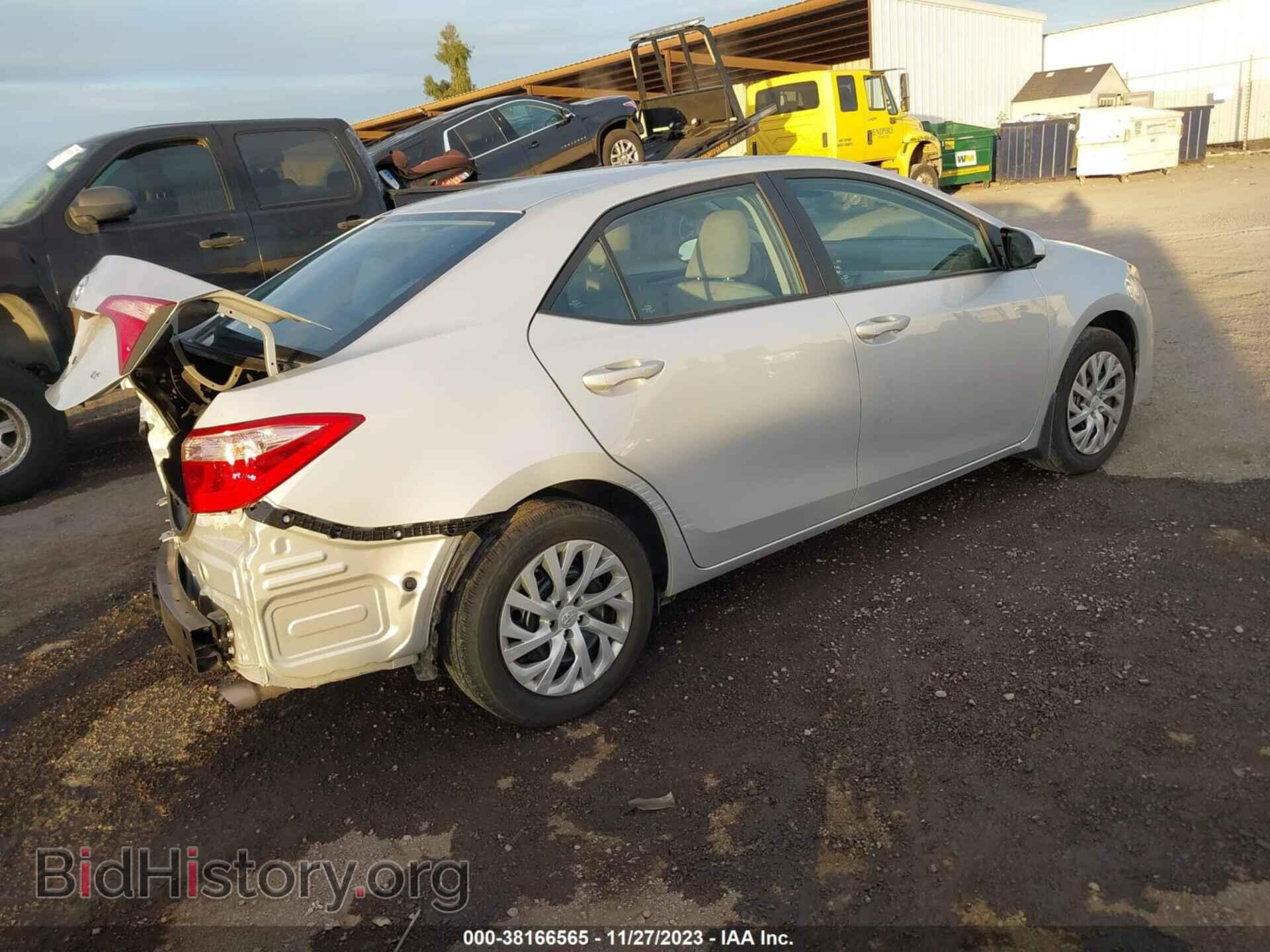 2017 TOYOTA COROLLA - VIN: 2T1BURHE4HC758877 - Фото 4