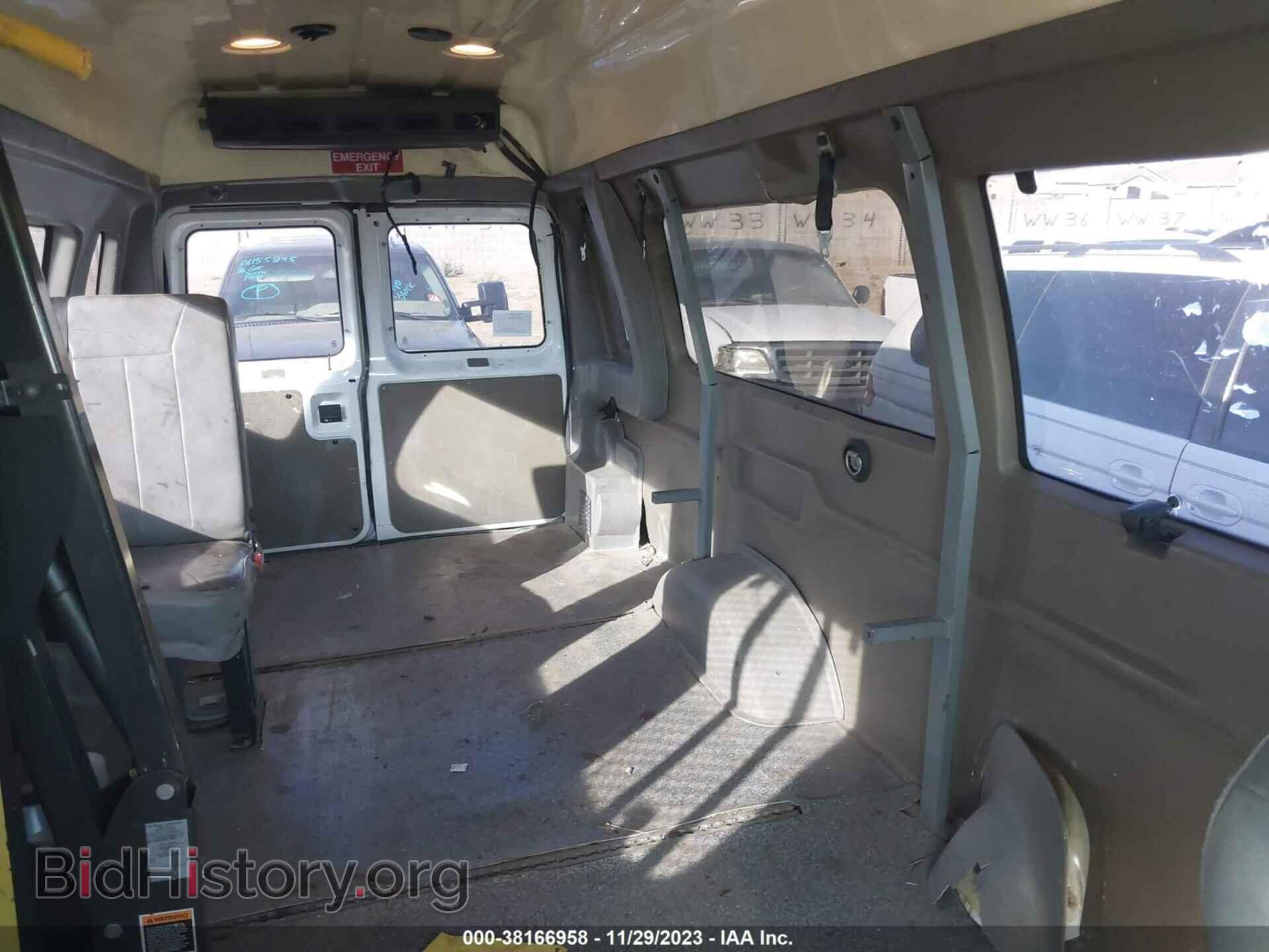 2011 FORD E-250 - VIN: 1FTNS2EW5BDA12939 - Фото 8