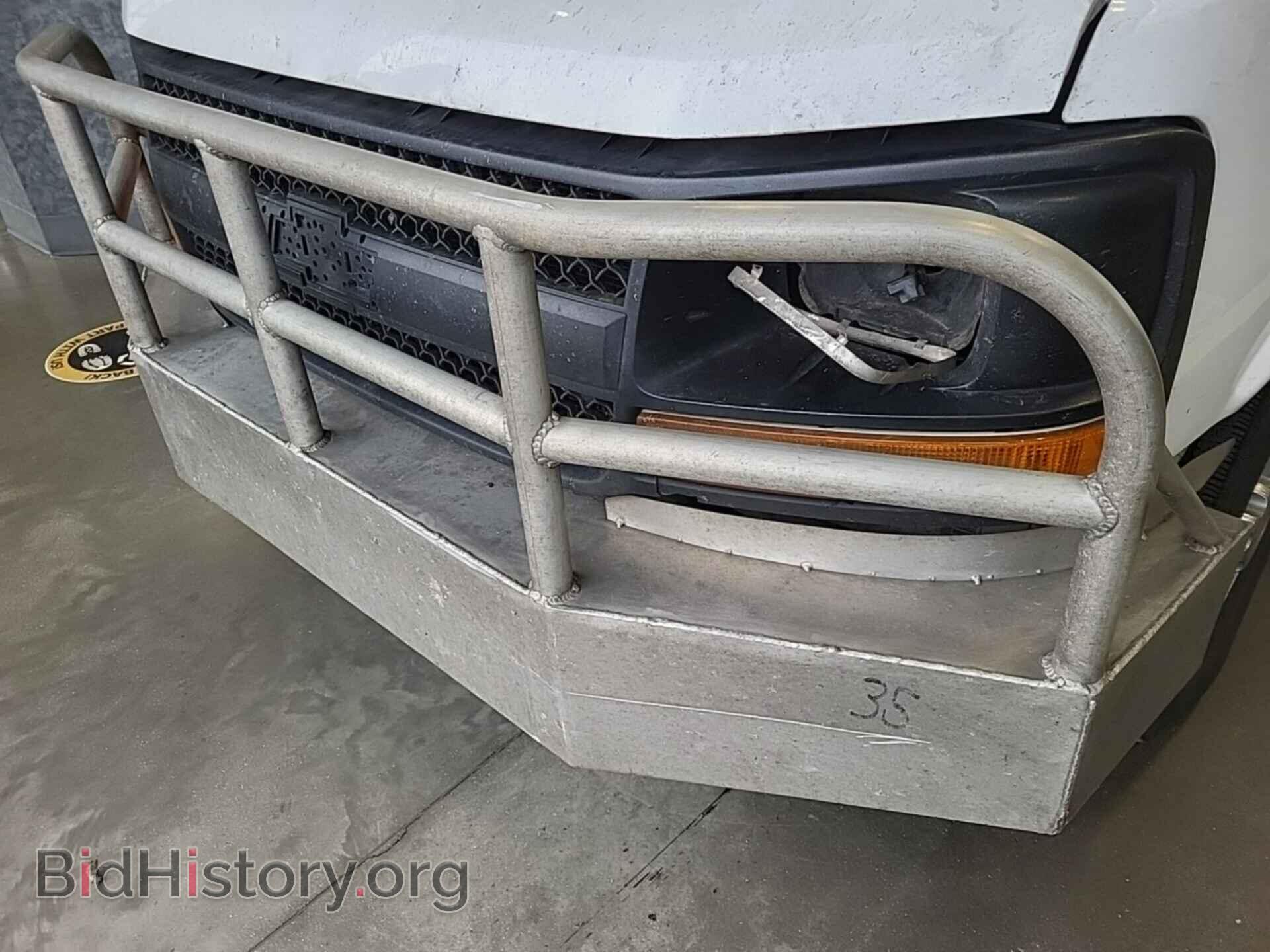 2013 CHEVROLET EXPRESS 2500 - VIN: 1GCWGGCA9D1172479 - Фото 3