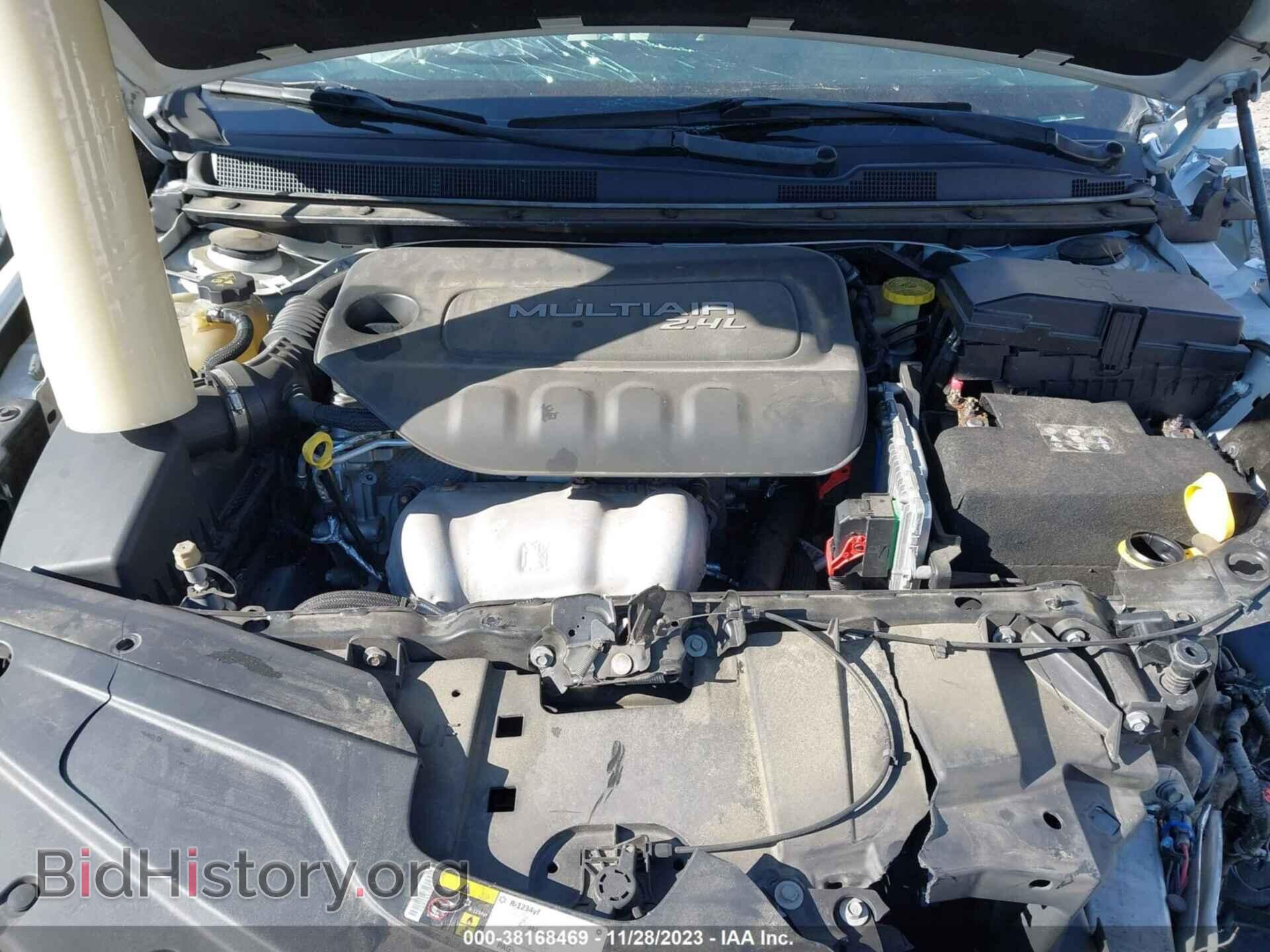 2015 CHRYSLER 200 - VIN: 1C3CCCAB1FN692310 - Фото 10