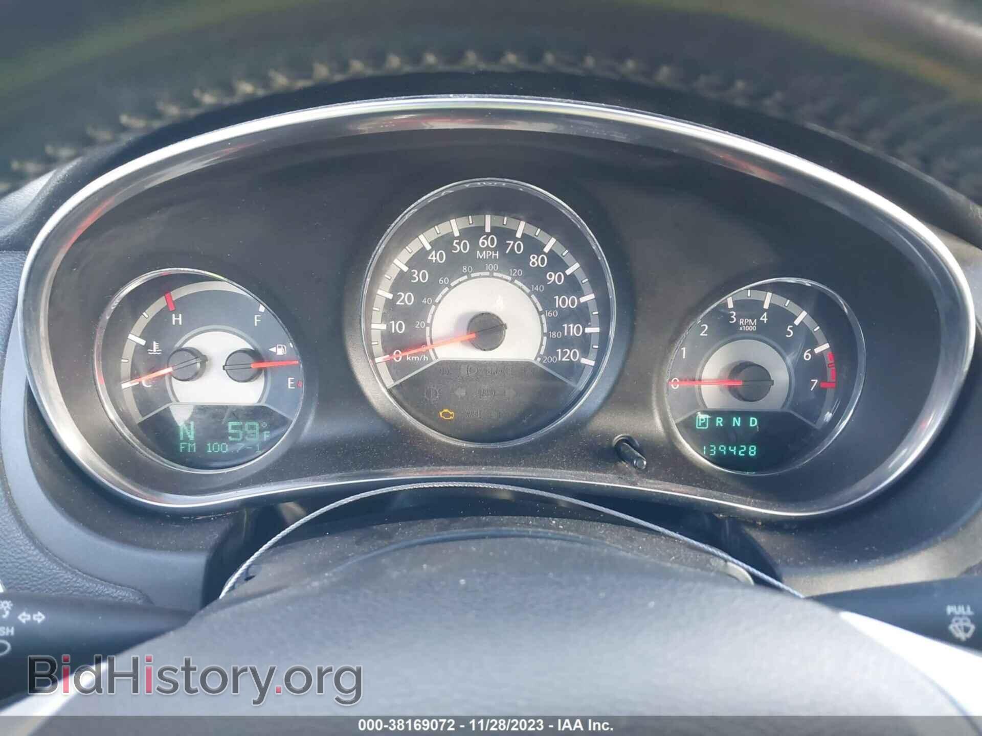 2013 CHRYSLER 200 - VIN: 1C3CCBBB4DN639641 - Photo 7