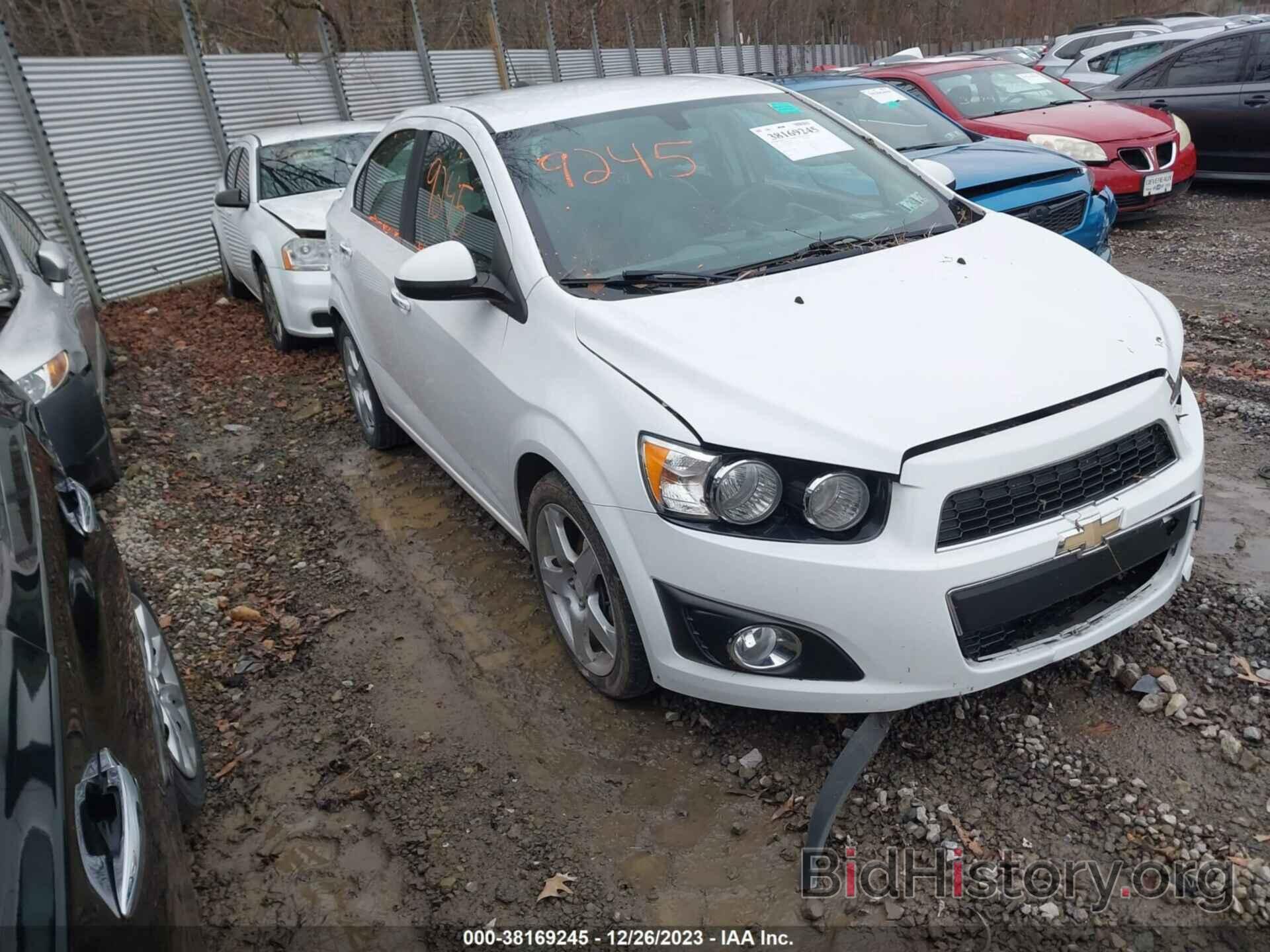 Photo 1G1JE5SB5F4140010 - CHEVROLET SONIC 2015