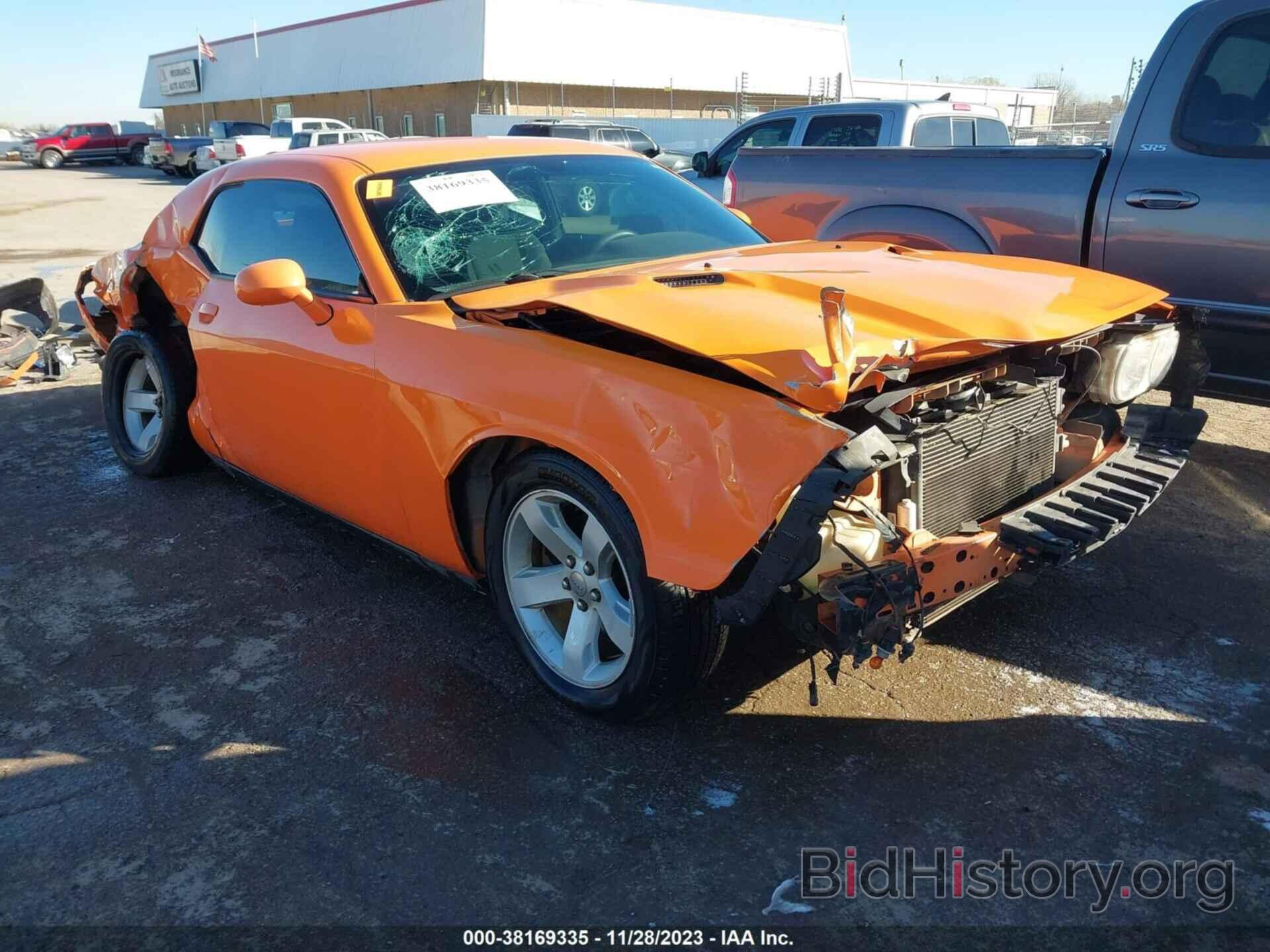 Photo 2C3CDYAG7CH130583 - DODGE CHALLENGER 2012