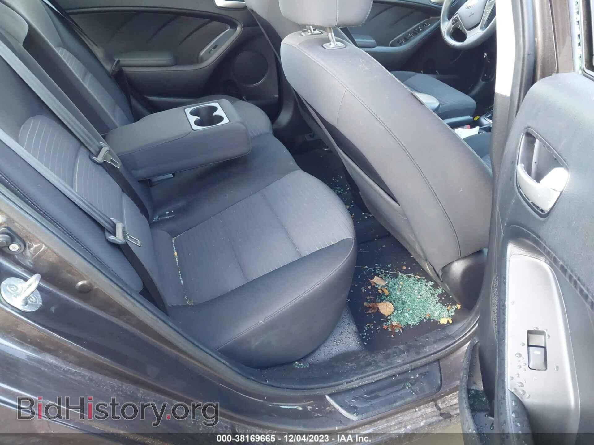 2017 KIA FORTE - VIN: 3KPFL4A71HE127461 - Фото 8