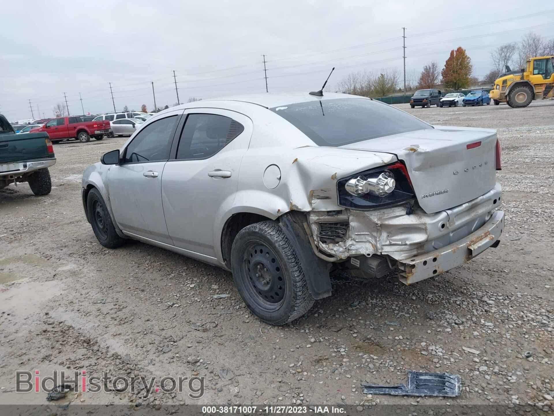 2011 DODGE AVENGER - VIN: 1B3BD4FB8BN578416 - Photo 3