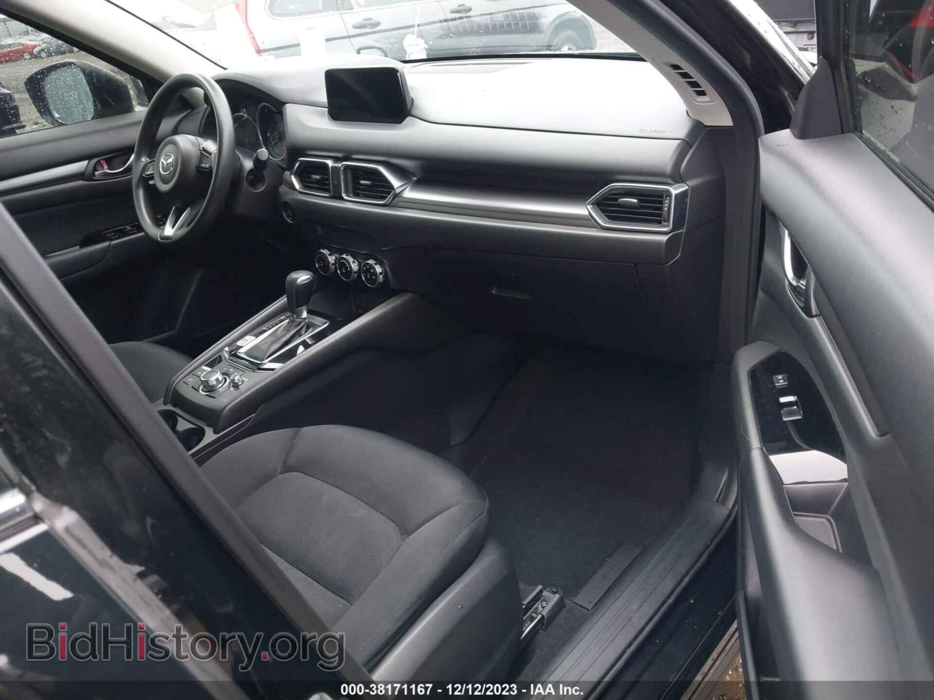 2017 MAZDA CX-5 - VIN: JM3KFBBL4H0174800 - Фото 5