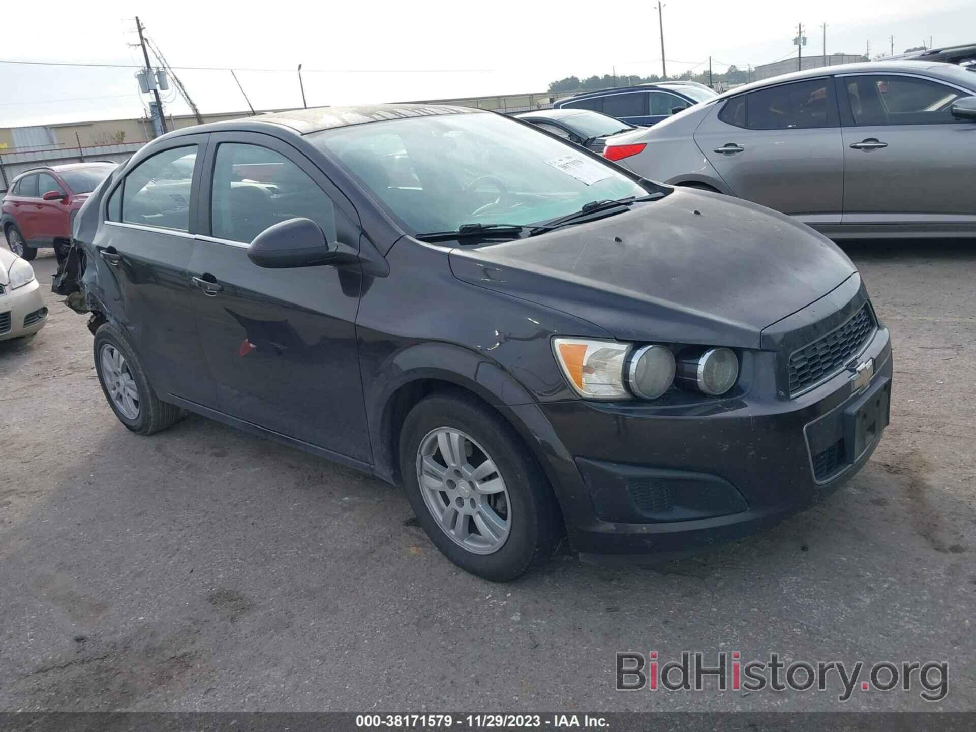 Photo 1G1JC5SB4F4112589 - CHEVROLET SONIC 2015