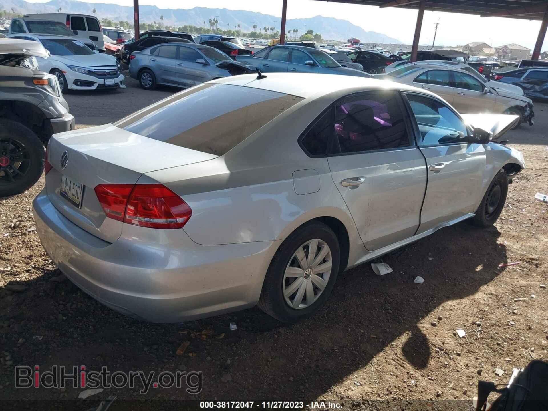 2013 VOLKSWAGEN PASSAT - VIN: 1VWAP7A33DC034405 - Фото 4