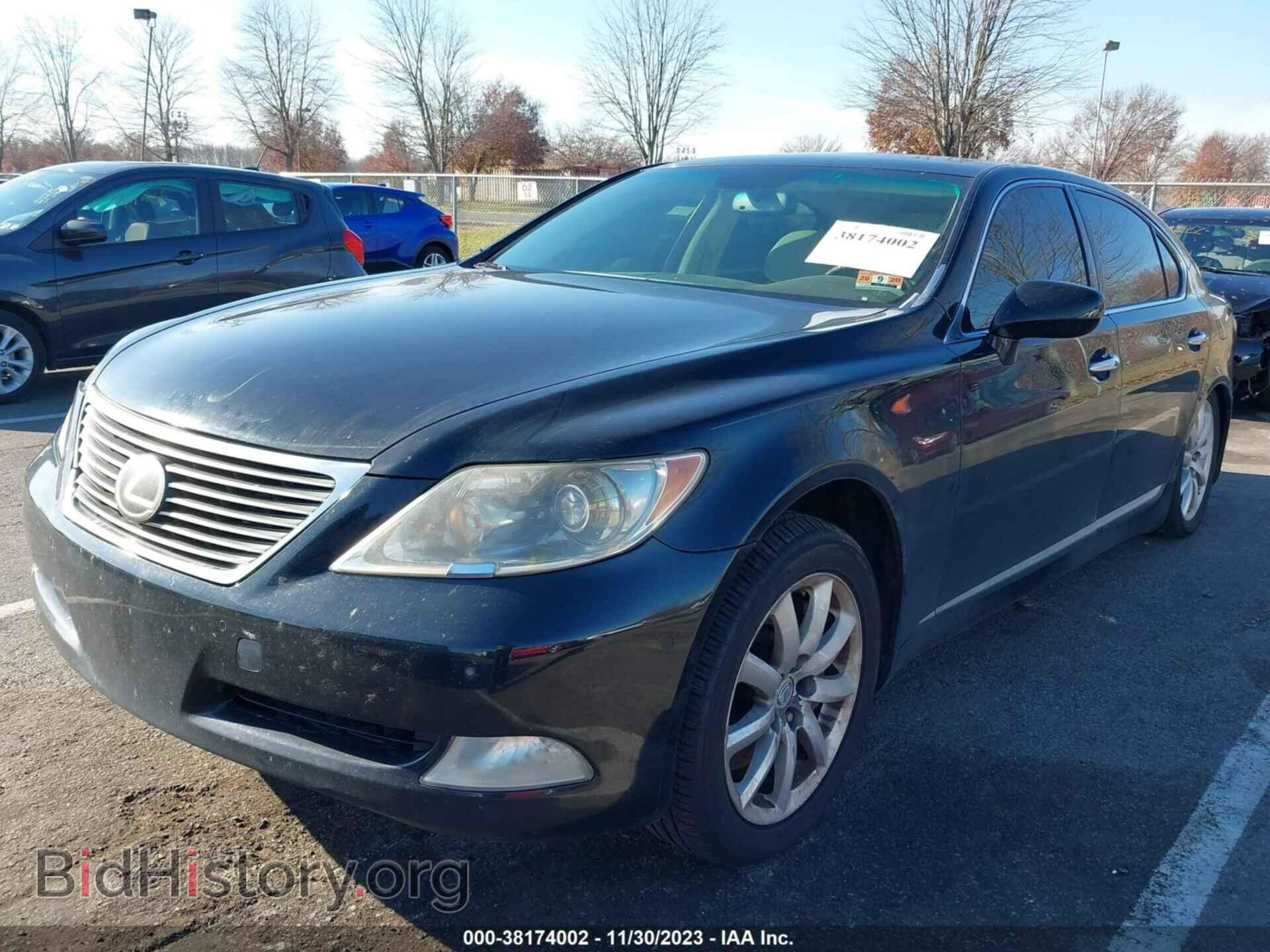 2007 LEXUS LS 460 - VIN: JTHGL46F975005590 - Photo 2