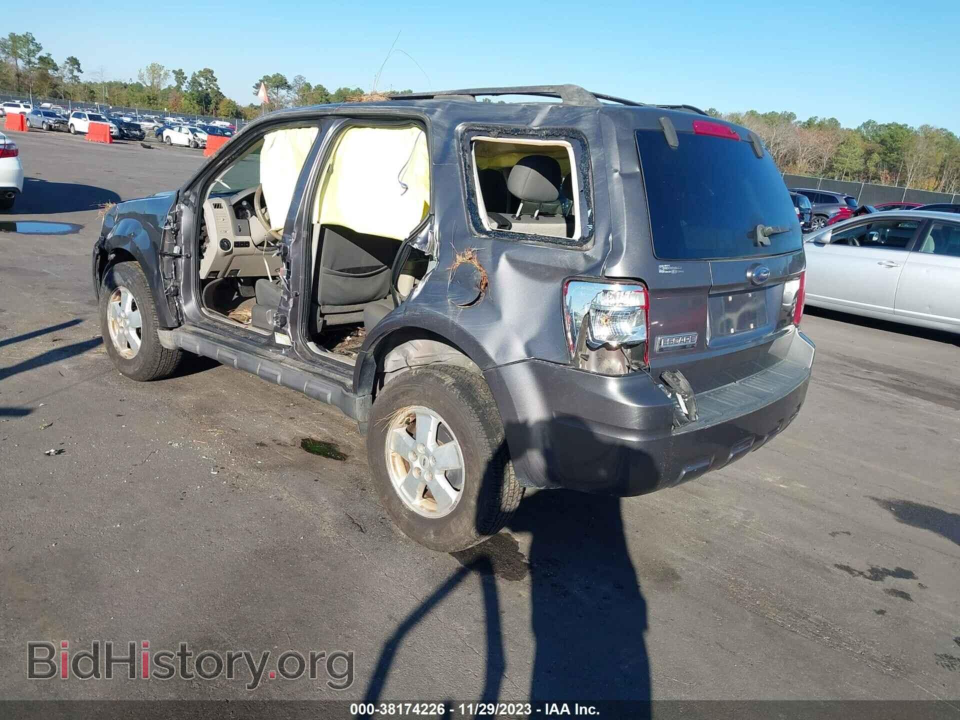 2009 FORD ESCAPE - VIN: 1FMCU03779KA36856 - Фото 3