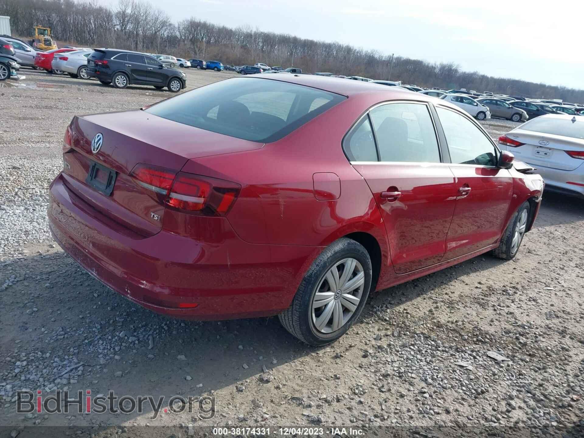 2017 VOLKSWAGEN JETTA - VIN: 3VW2B7AJ3HM389497 - Фото 4