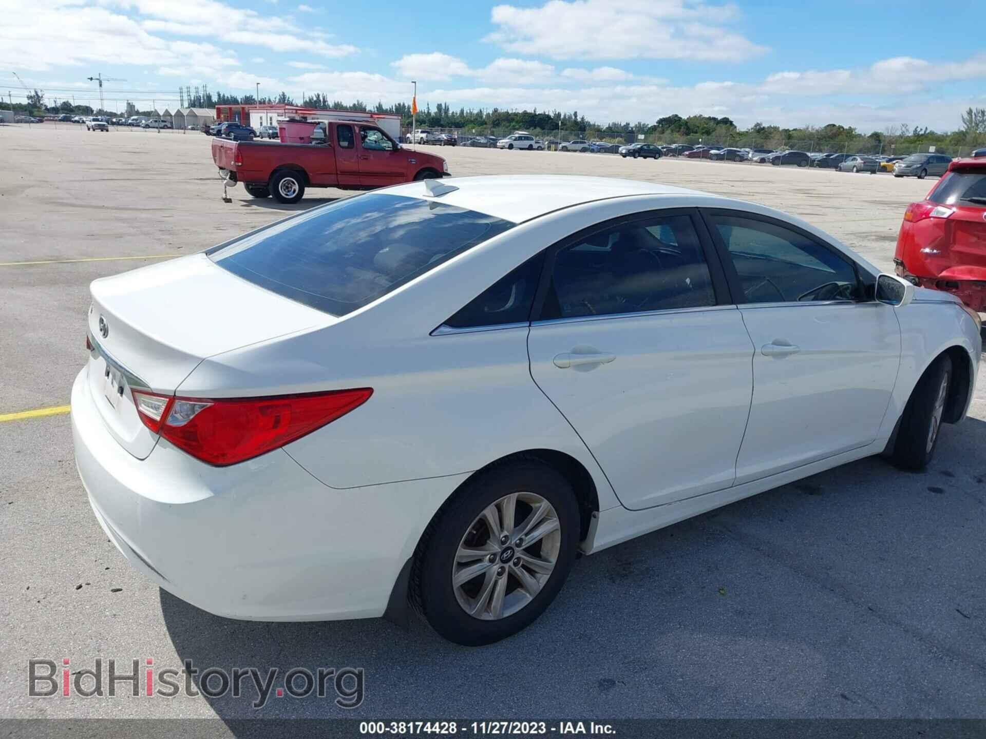2012 HYUNDAI SONATA - VIN: 5NPEB4AC8CH408110 - Фото 4