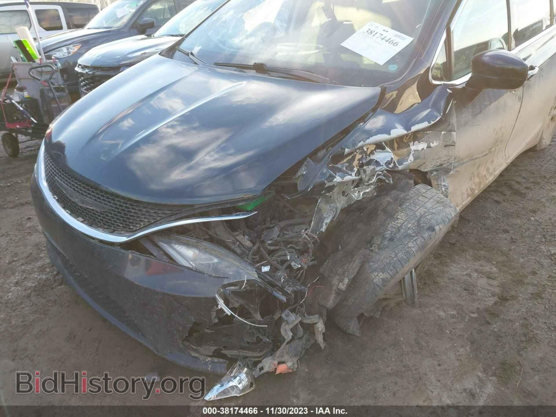 2017 CHRYSLER PACIFICA - VIN: 2C4RC1EG3HR599648 - Фото 6
