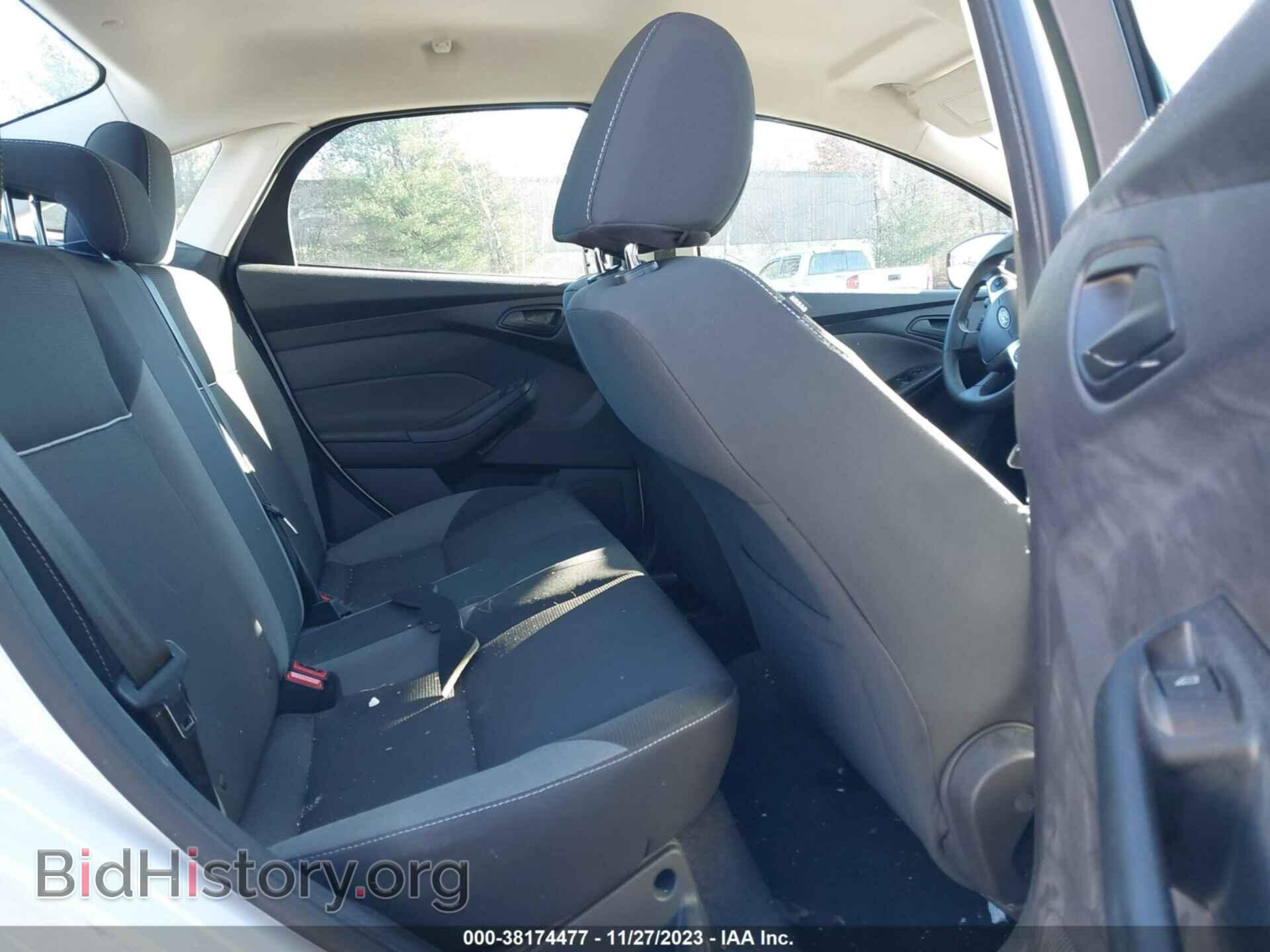2012 FORD FOCUS - VIN: 1FAHP3F2XCL419152 - Фото 8