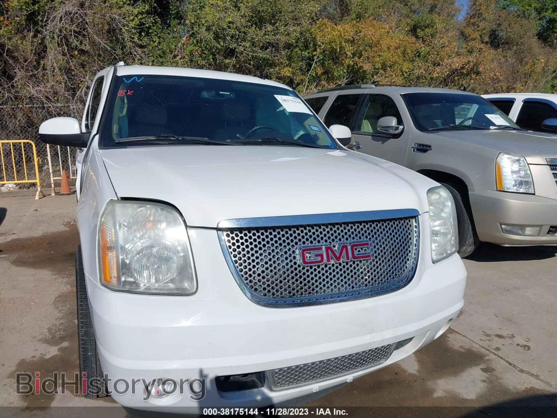 Photo 1GKS1EEF0DR100251 - GMC YUKON 2013