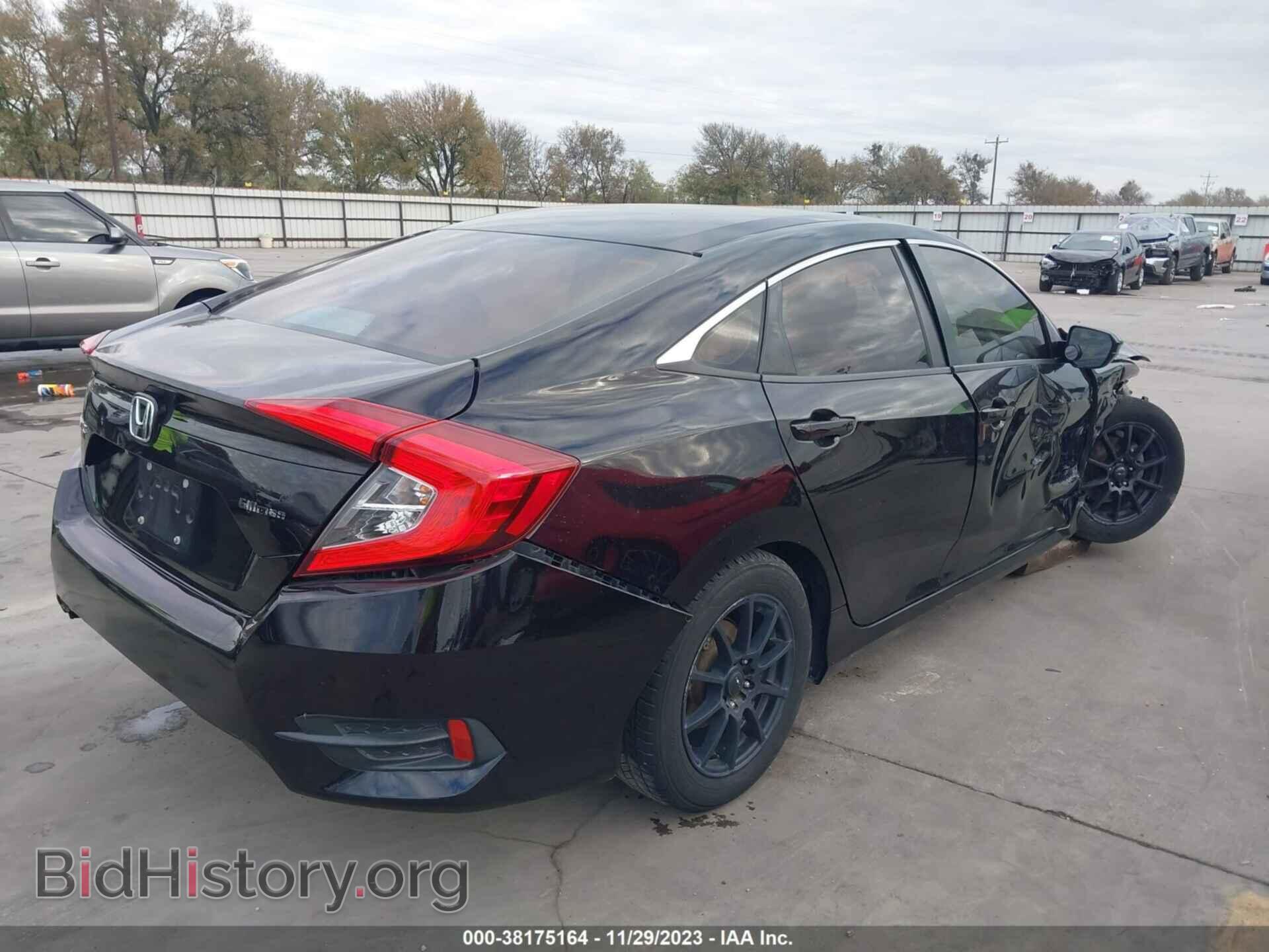 2017 HONDA CIVIC - VIN: 19XFC2F55HE056972 - Photo 4