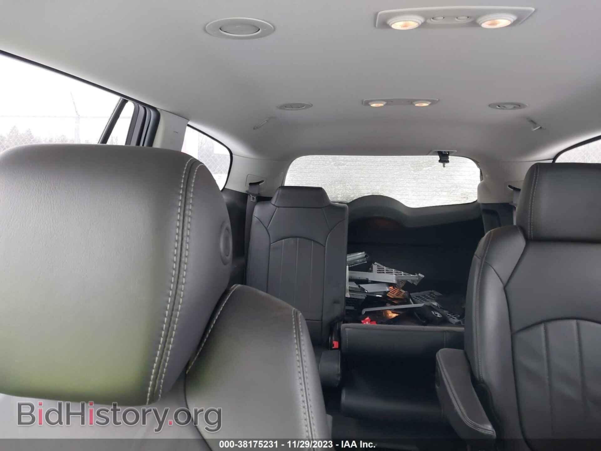 2017 BUICK ENCLAVE - VIN: 5GAKVBKD5HJ303949 - Фото 8