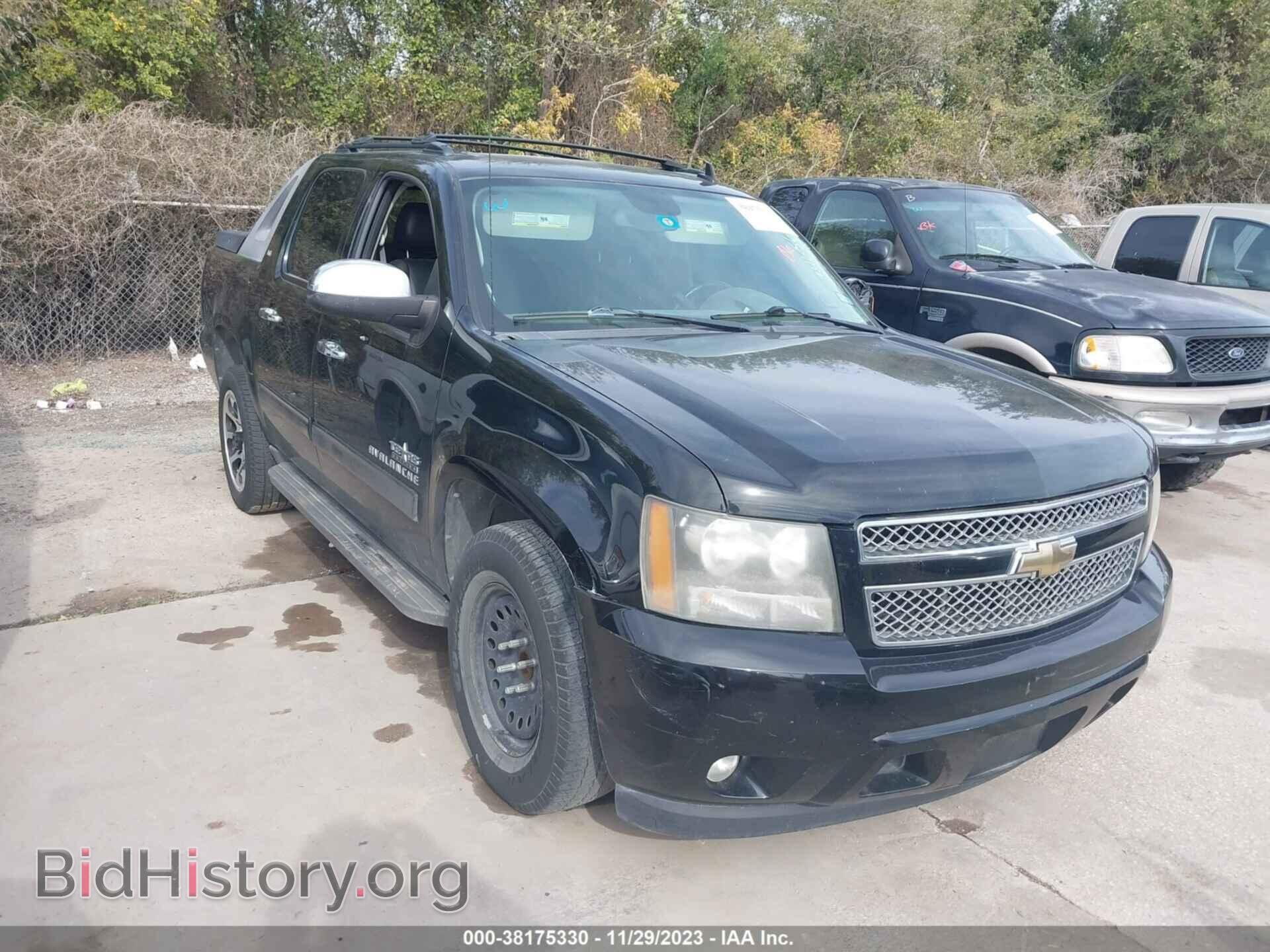 Фотография 3GNMCFE06BG346564 - CHEVROLET AVALANCHE 1500 2011