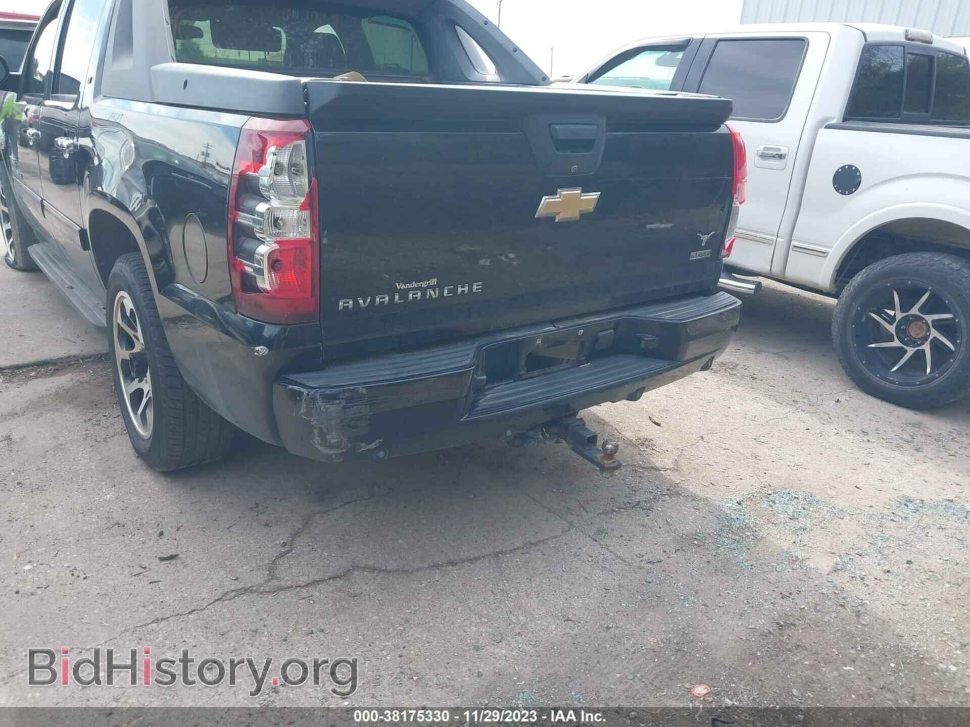 2011 CHEVROLET AVALANCHE 1500 - VIN: 3GNMCFE06BG346564 - Фото 6