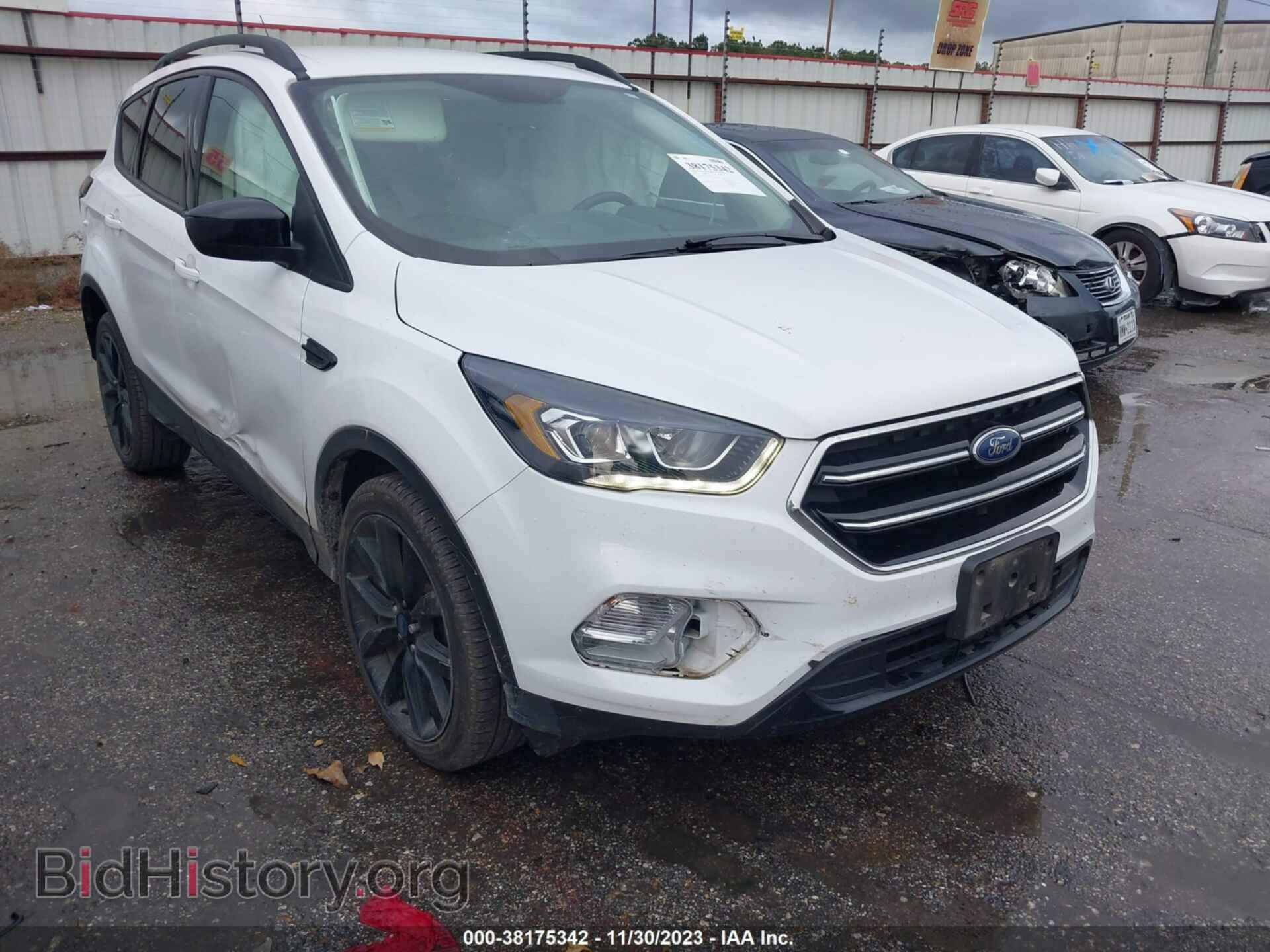 Фотография 1FMCU0GD4KUC25930 - FORD ESCAPE 2019