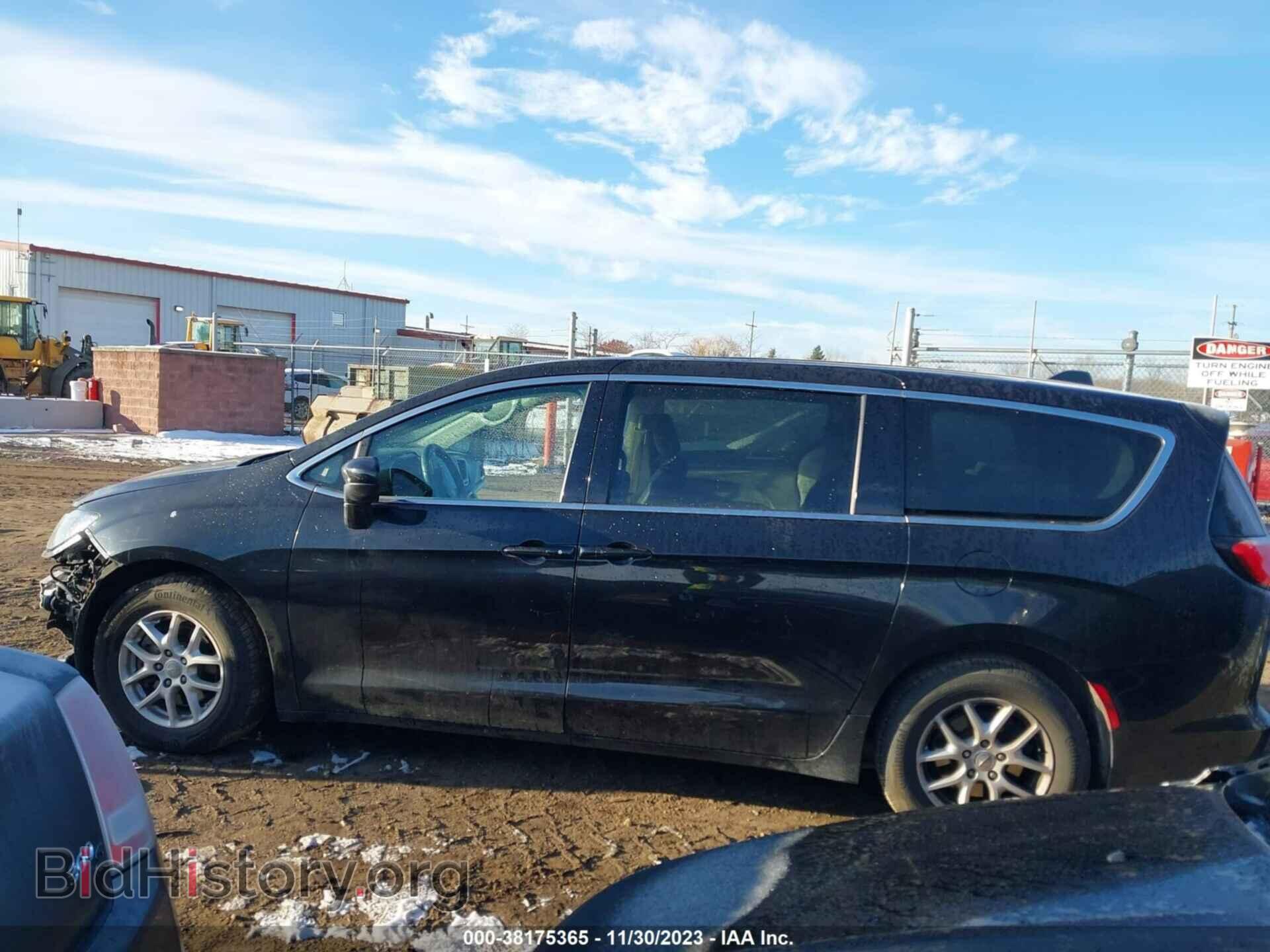 2017 CHRYSLER PACIFICA - VIN: 2C4RC1DGXHR654095 - Фото 14